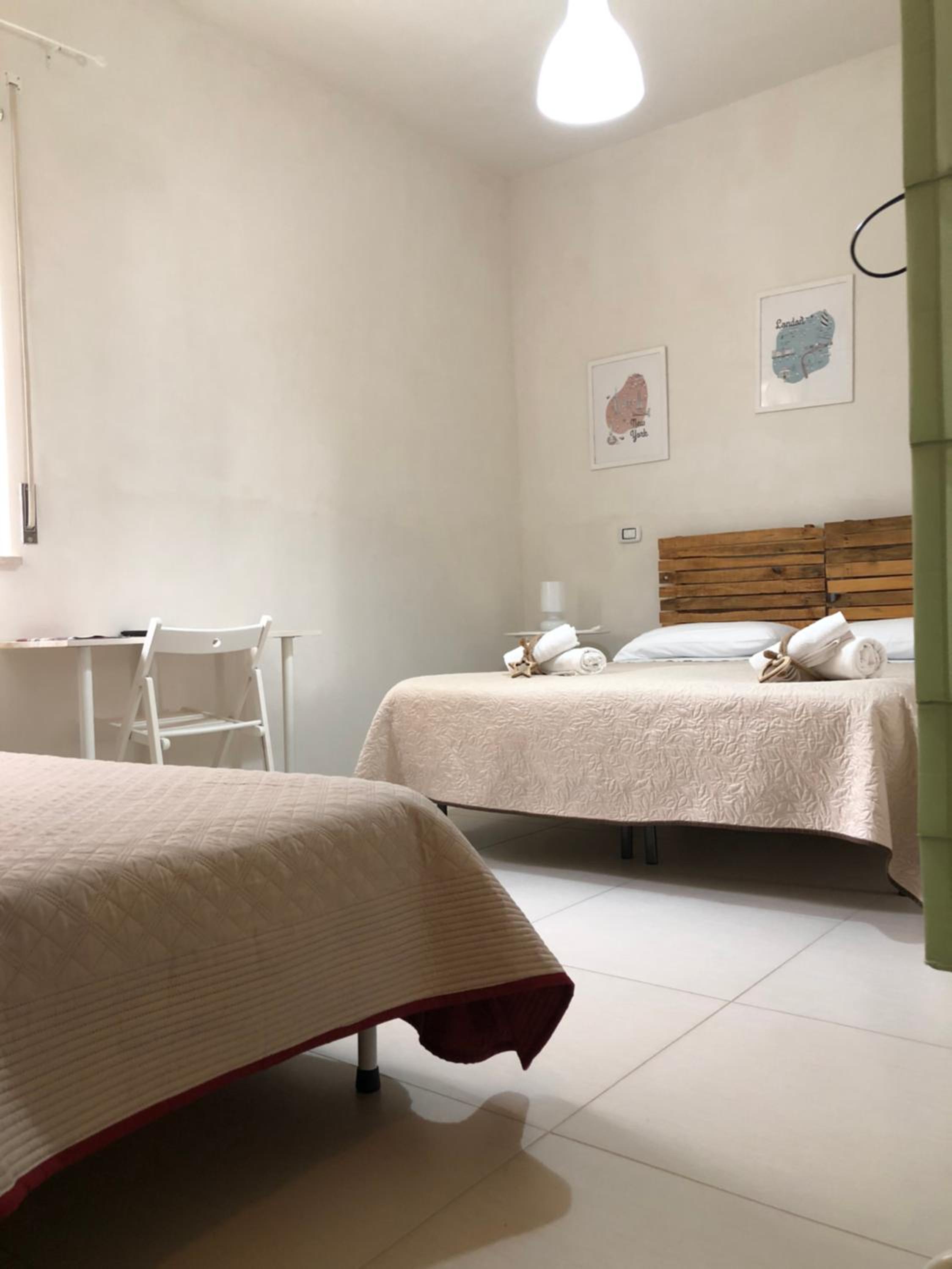 Triple Room with Private Bathroom - Photo 1