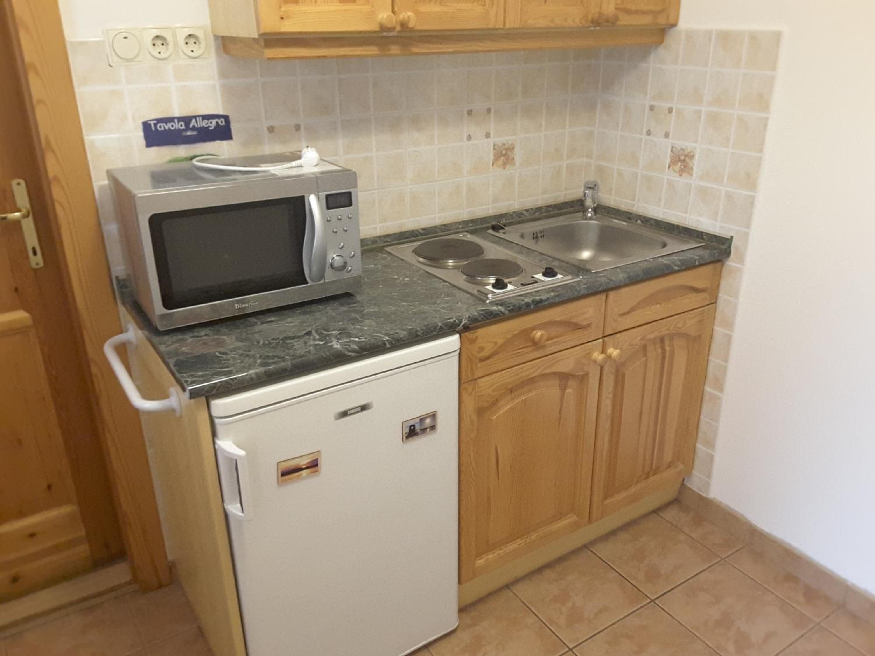 Studio Apartment photo 3