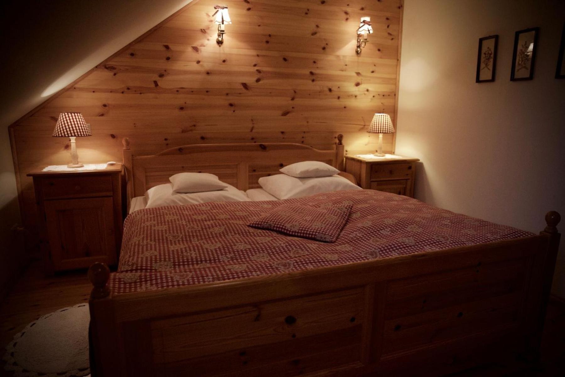 Double Room - Photo 6