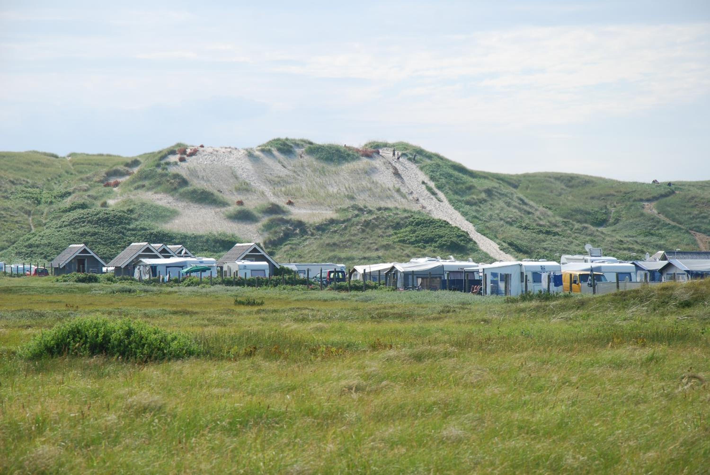 Empty lot for your Tent photo 1
