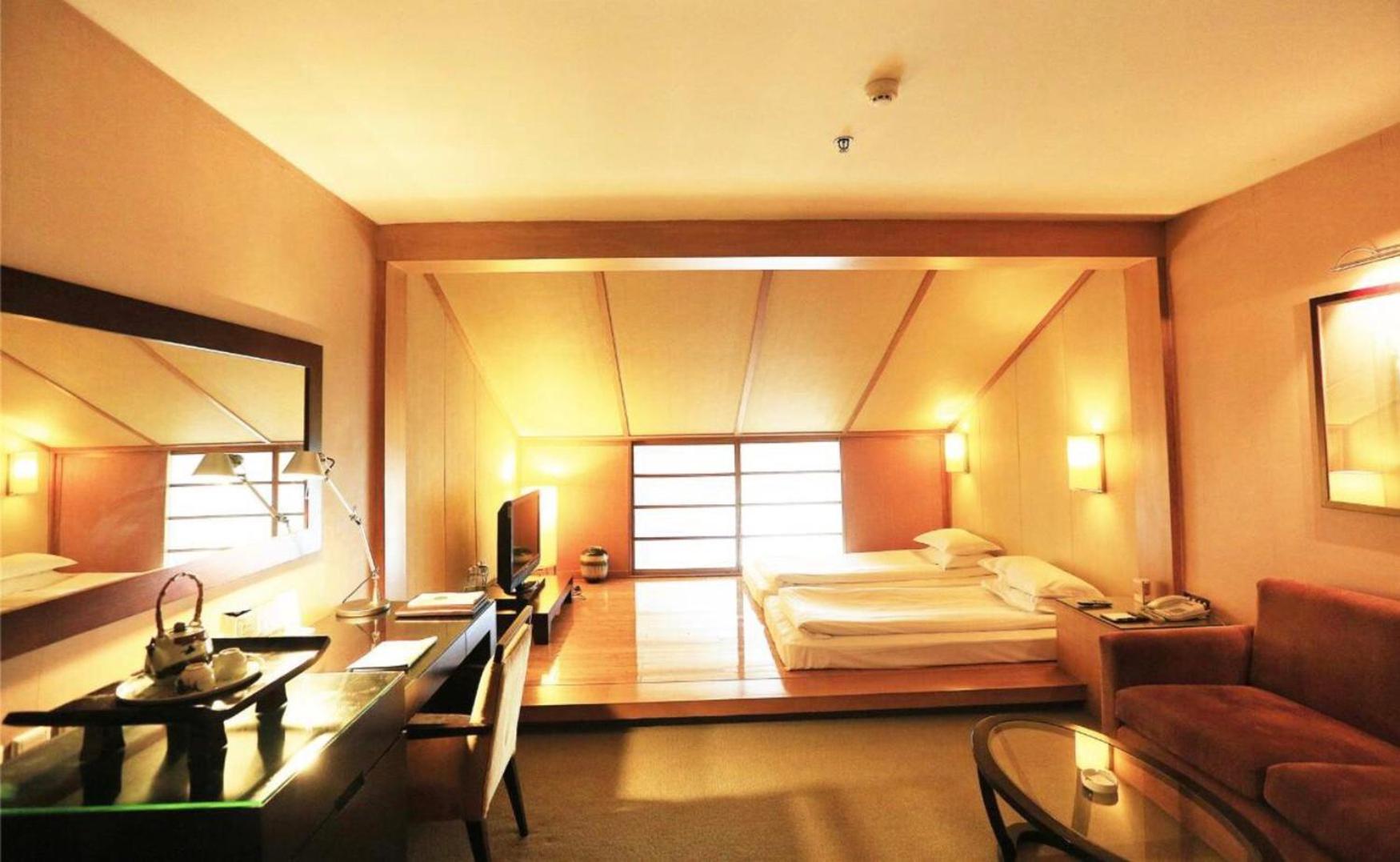 Japanese-Style Twin Room