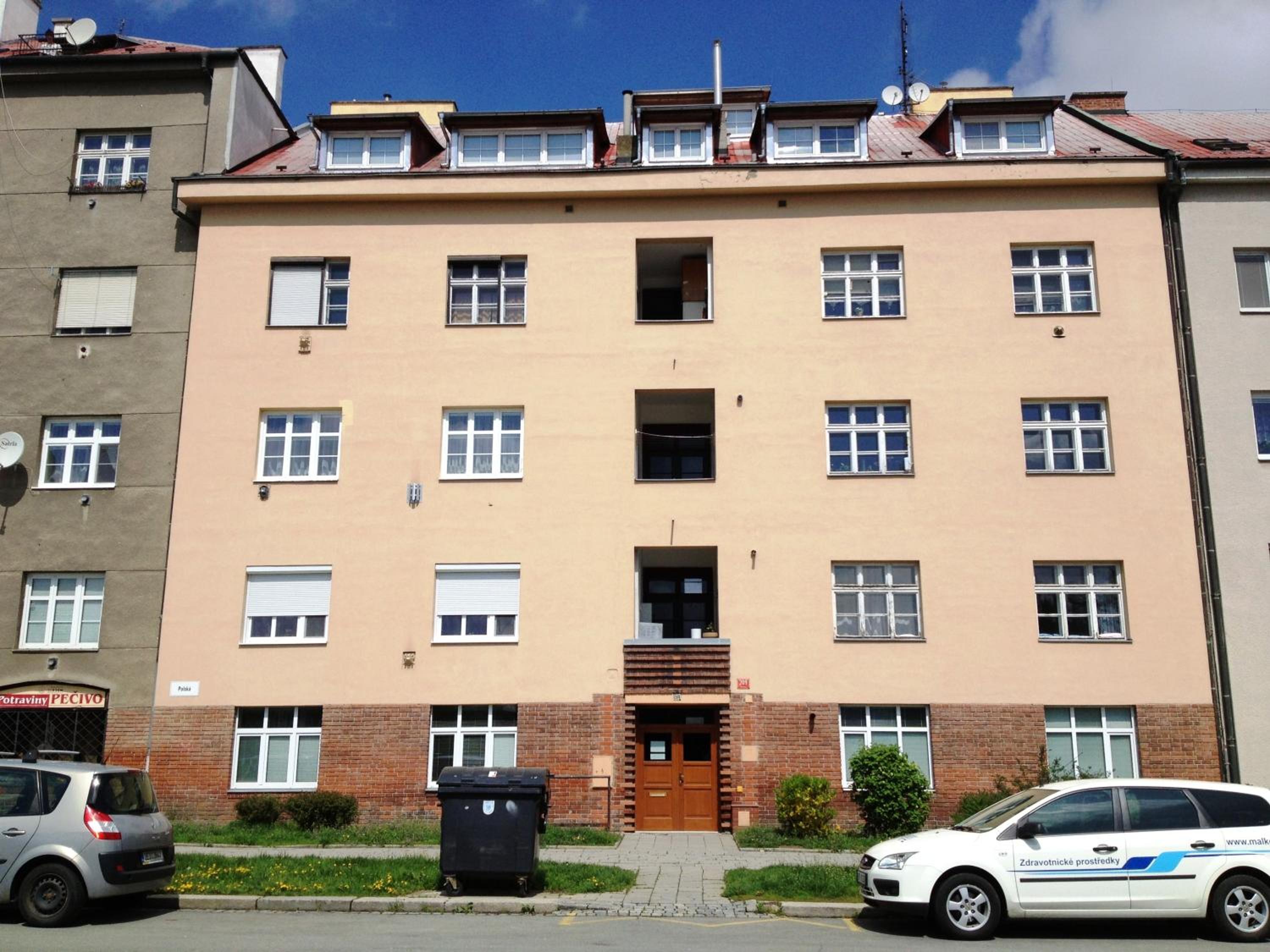 One-Bedroom Apartment - Photo 31