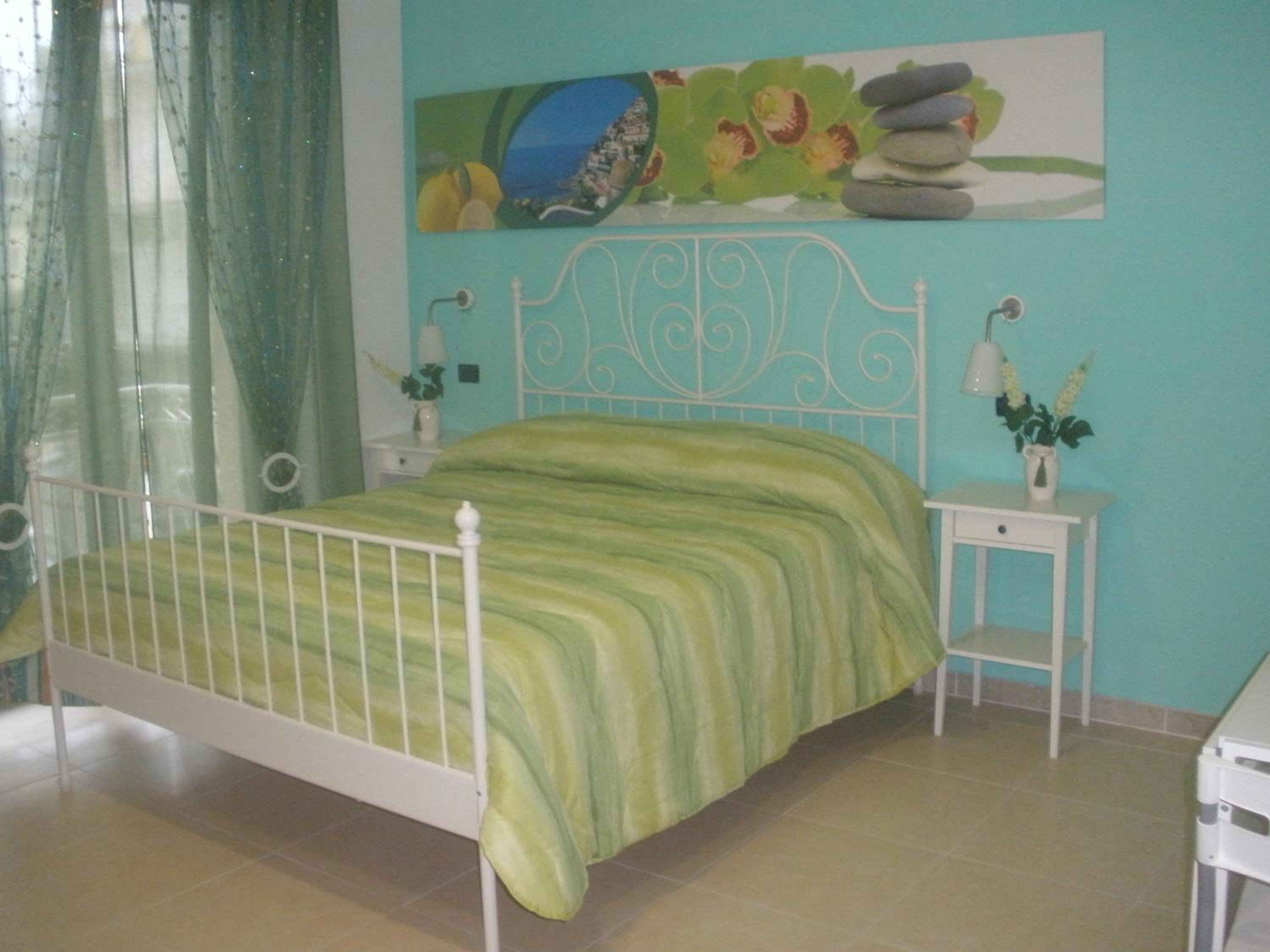 Double Room - Photo 22