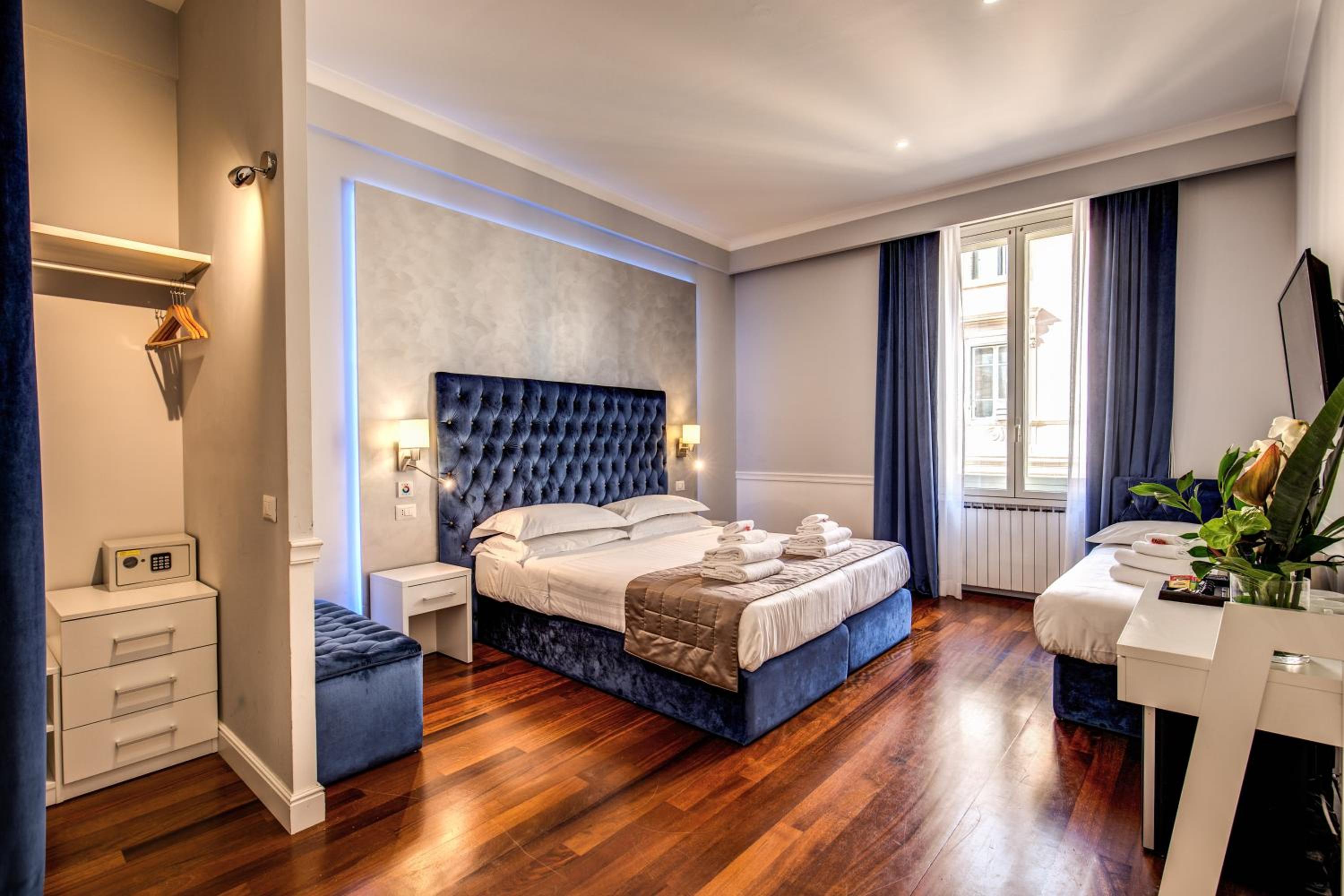 Luxury Triple Room photo 1