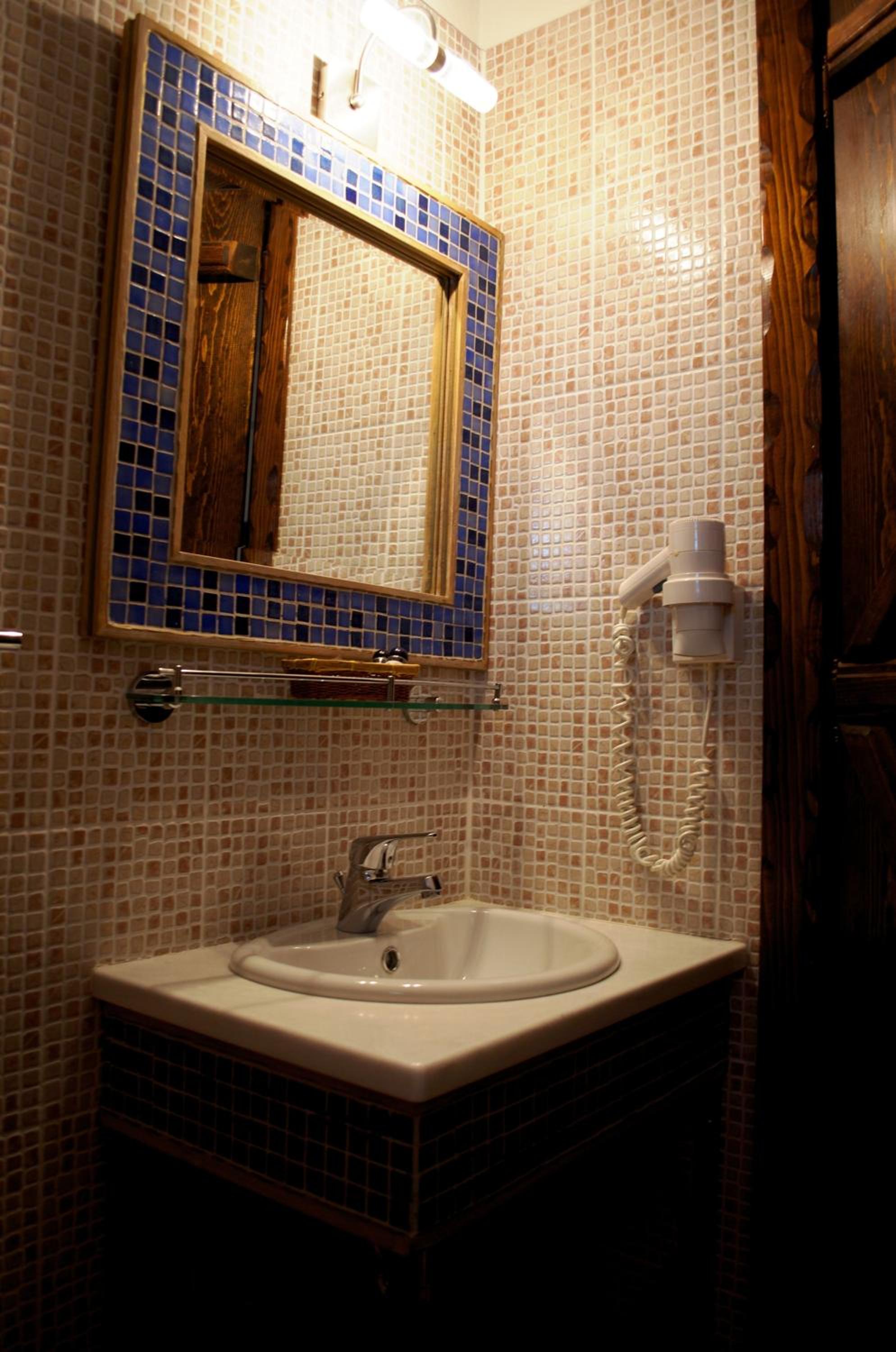 Family triple room - Photo 6
