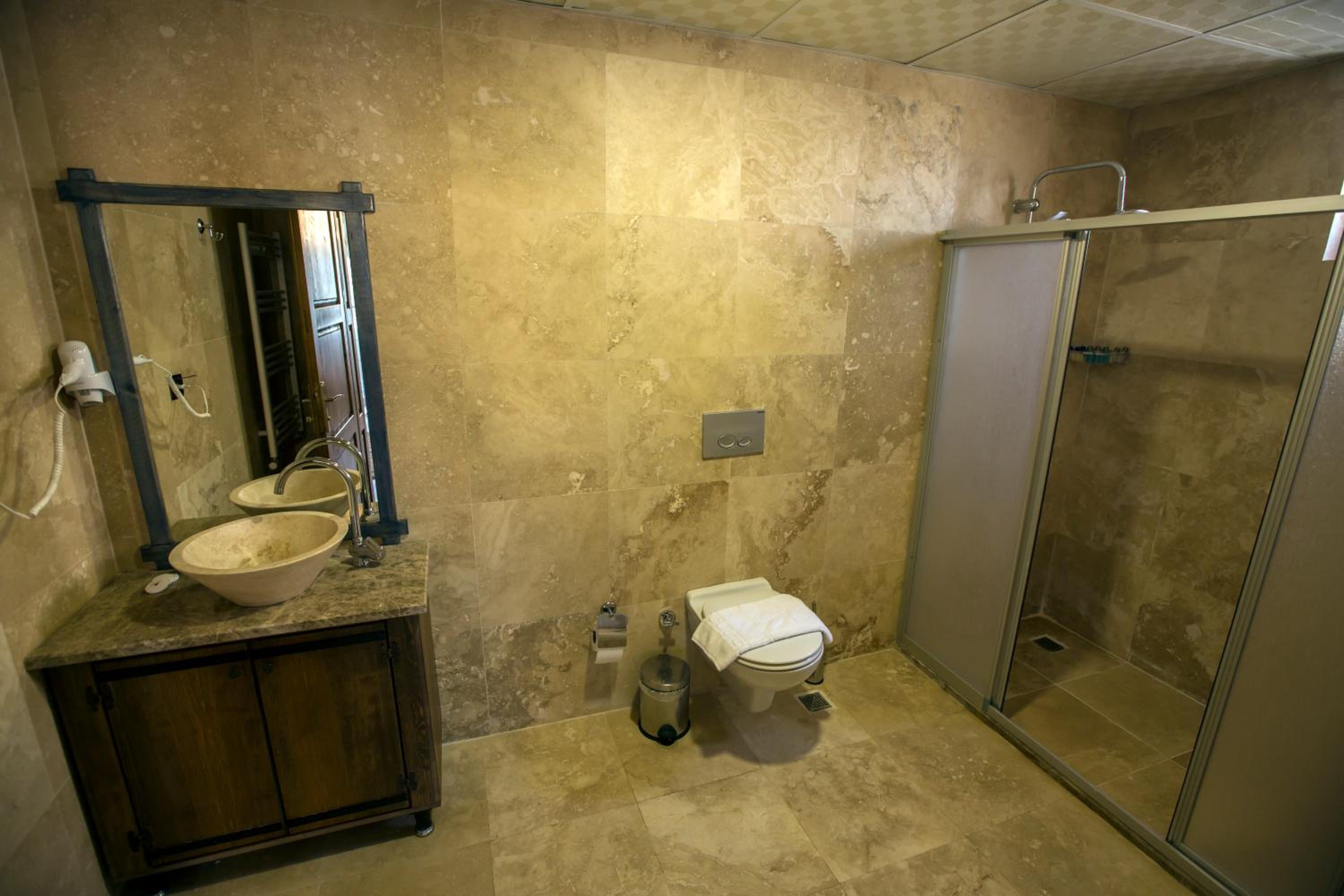 Deluxe Triple Room - Photo 3