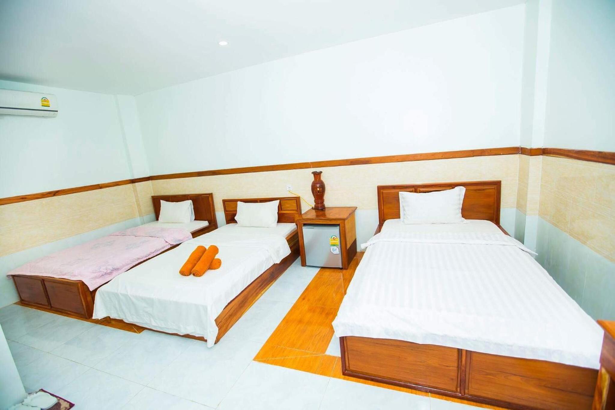 Classic Triple Room photo 1