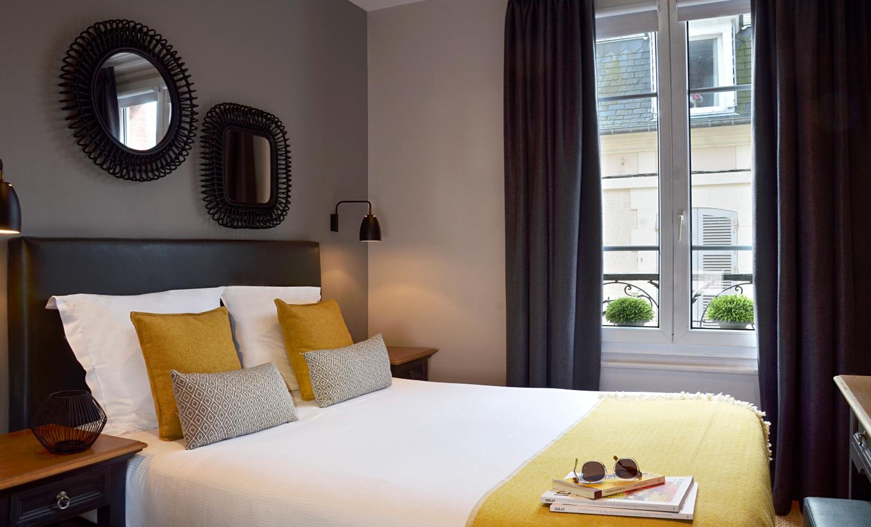 Cozy double room – Main villa - Photo 10