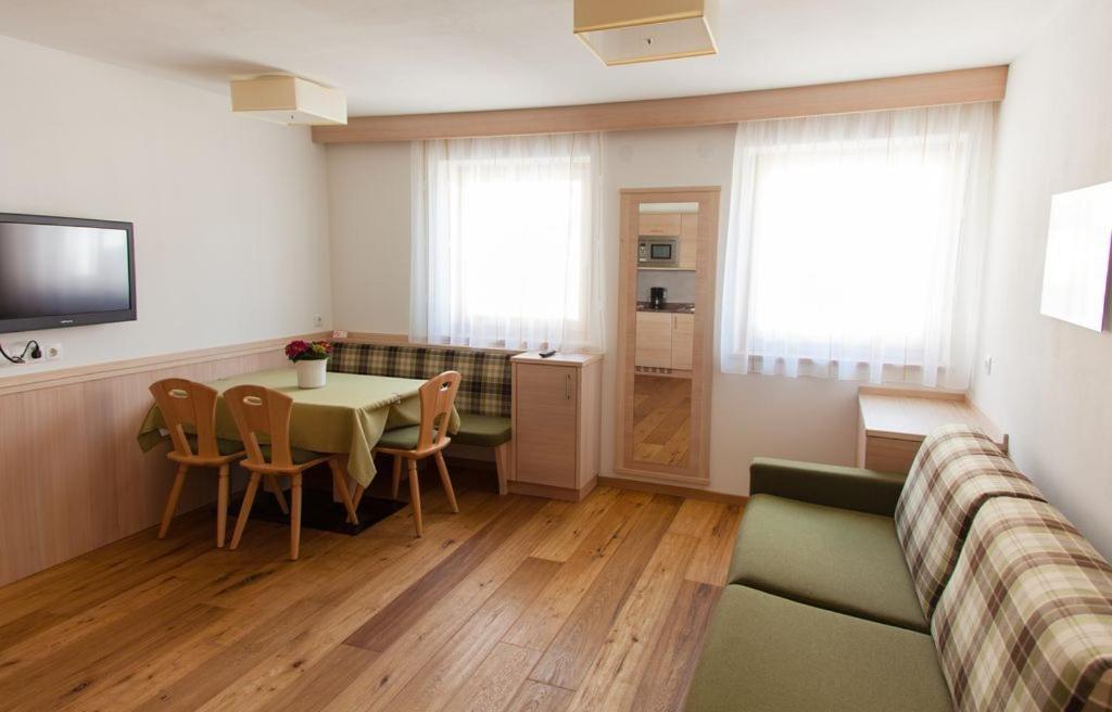 Superior Apartment photo 2