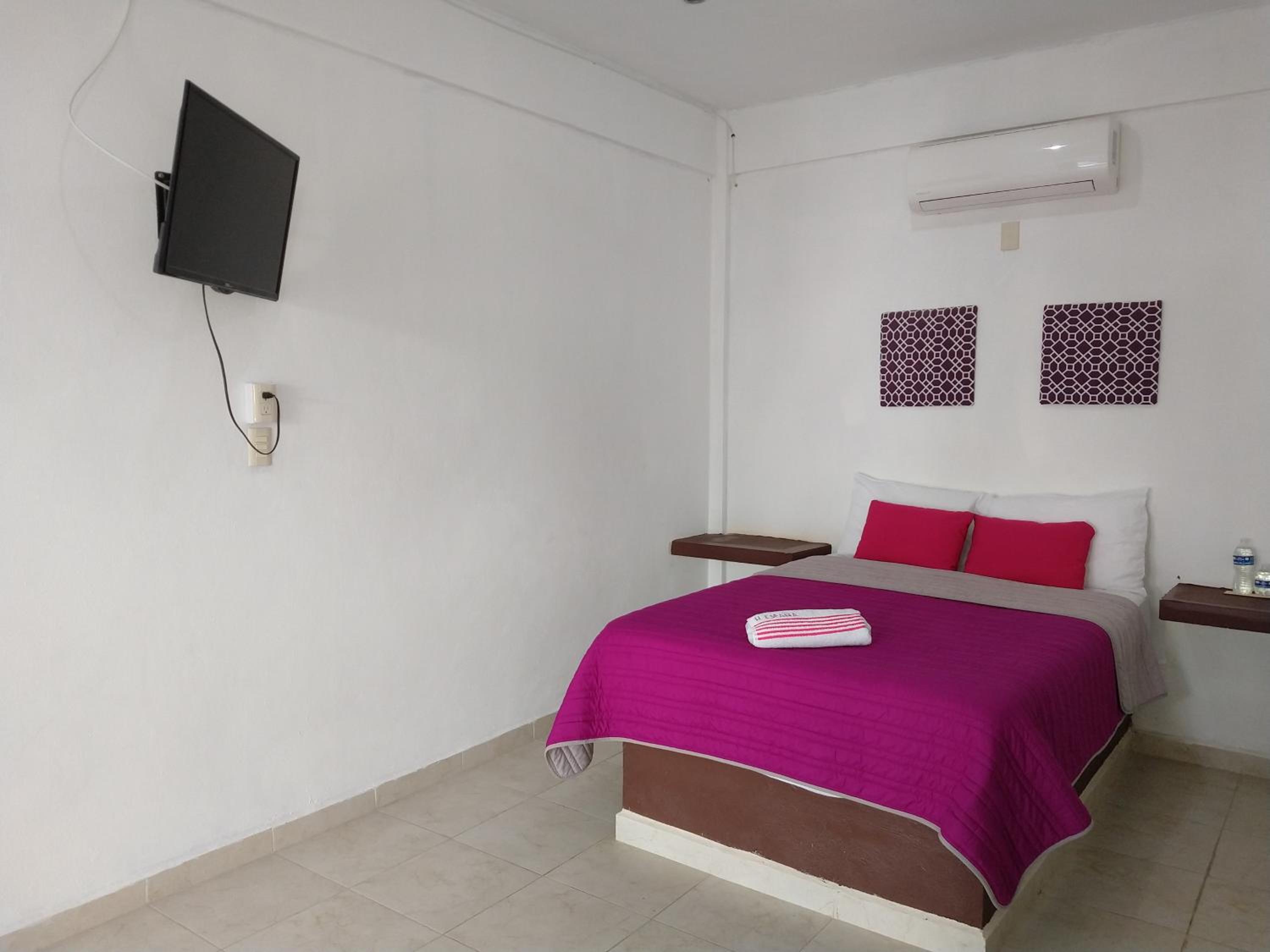 Single Room photo 3