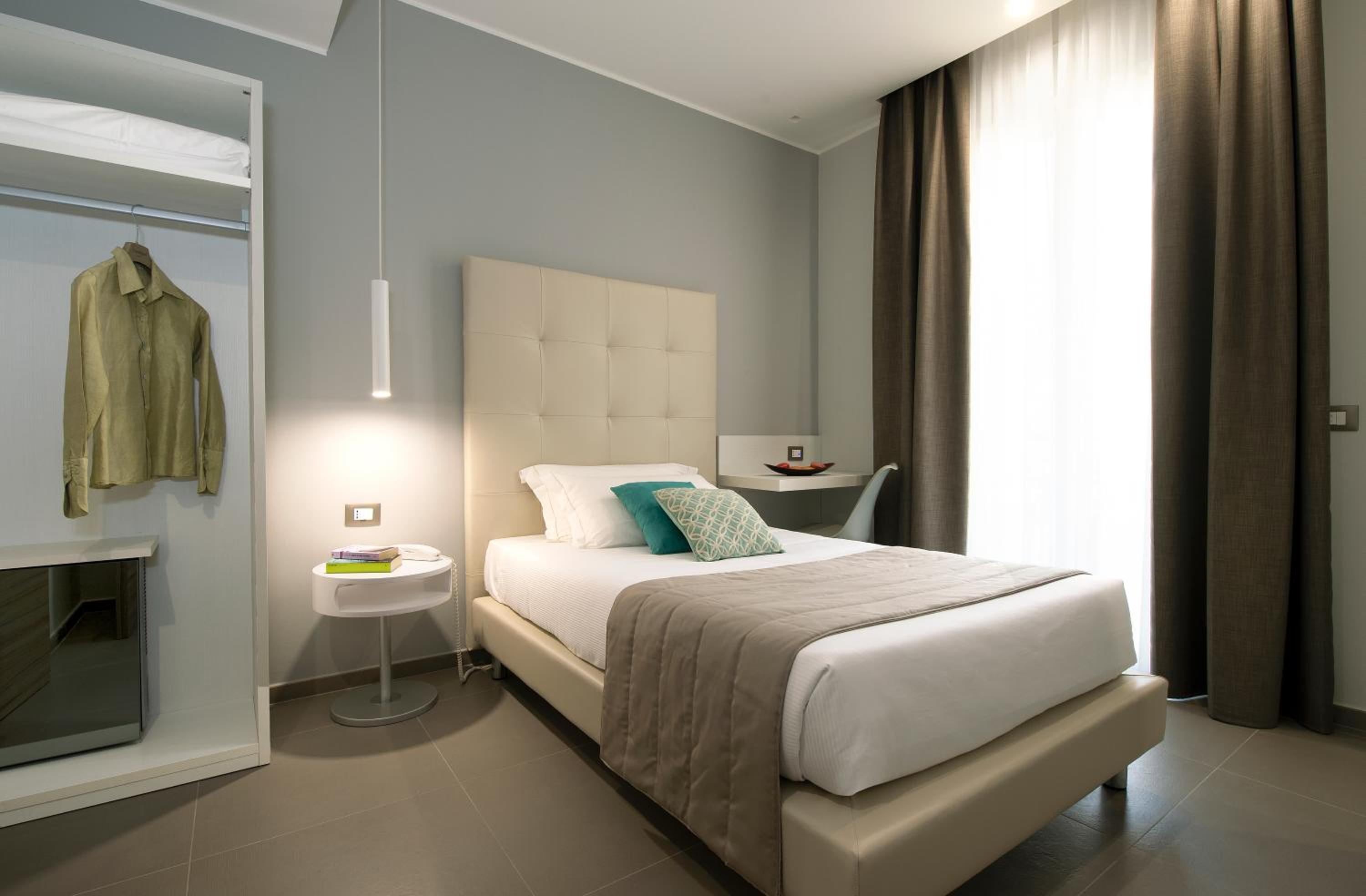 Classic Single Room