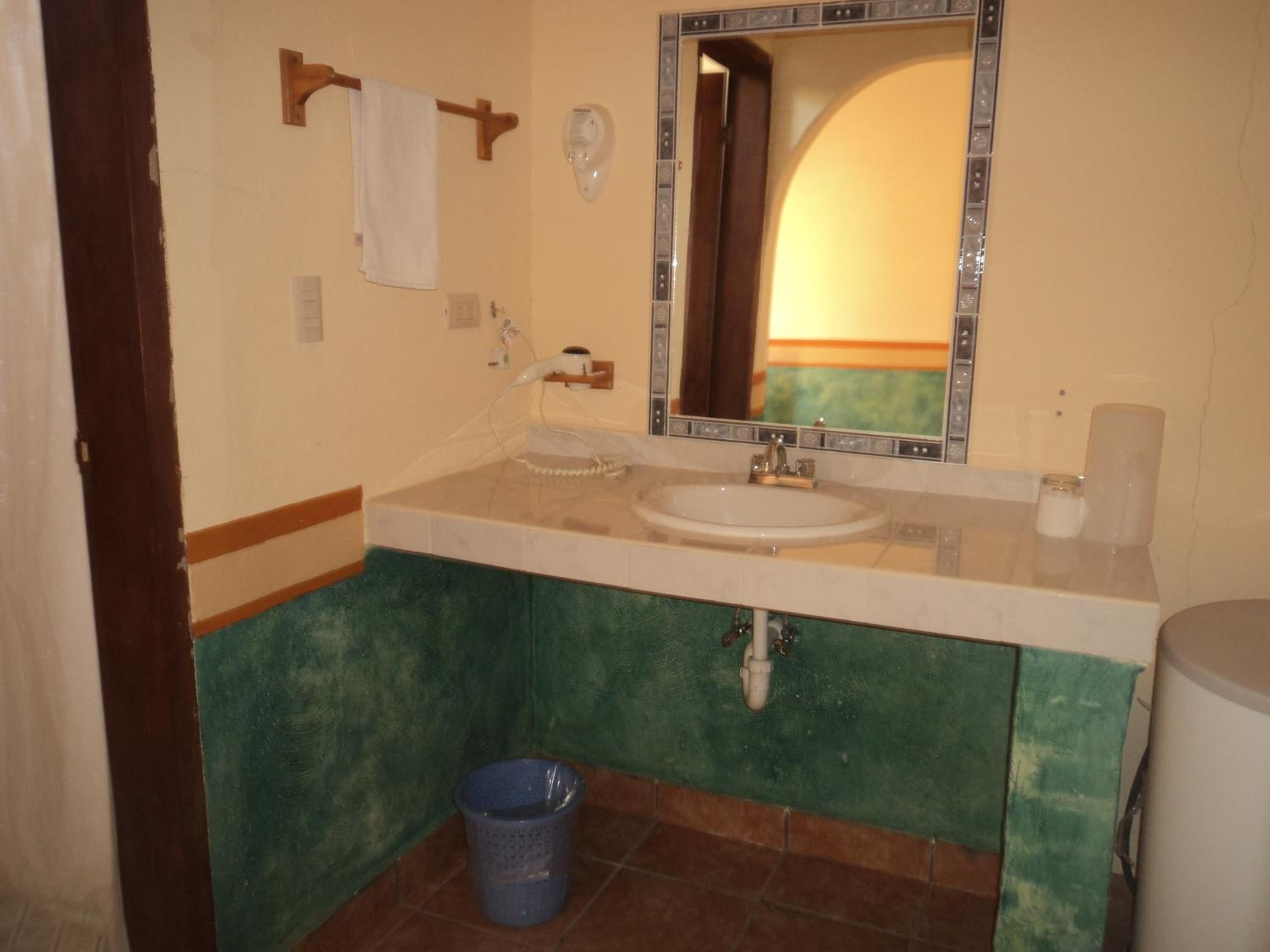 Double Room with Two Double Beds photo 2