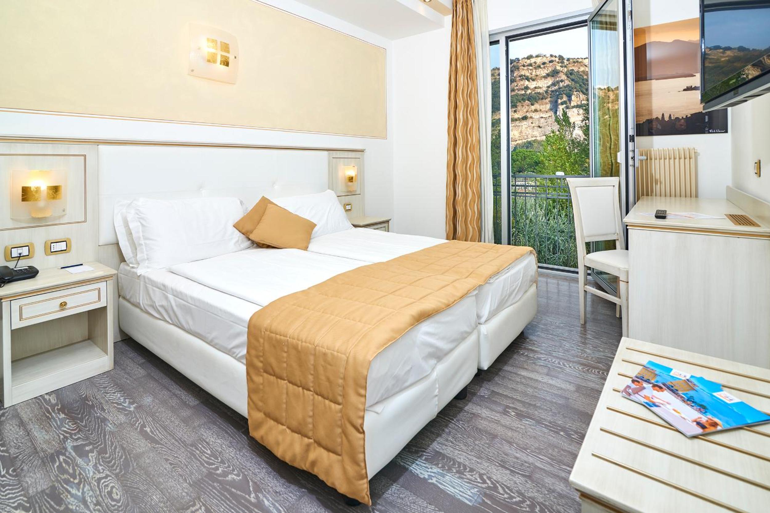 Classic Double or Twin Room