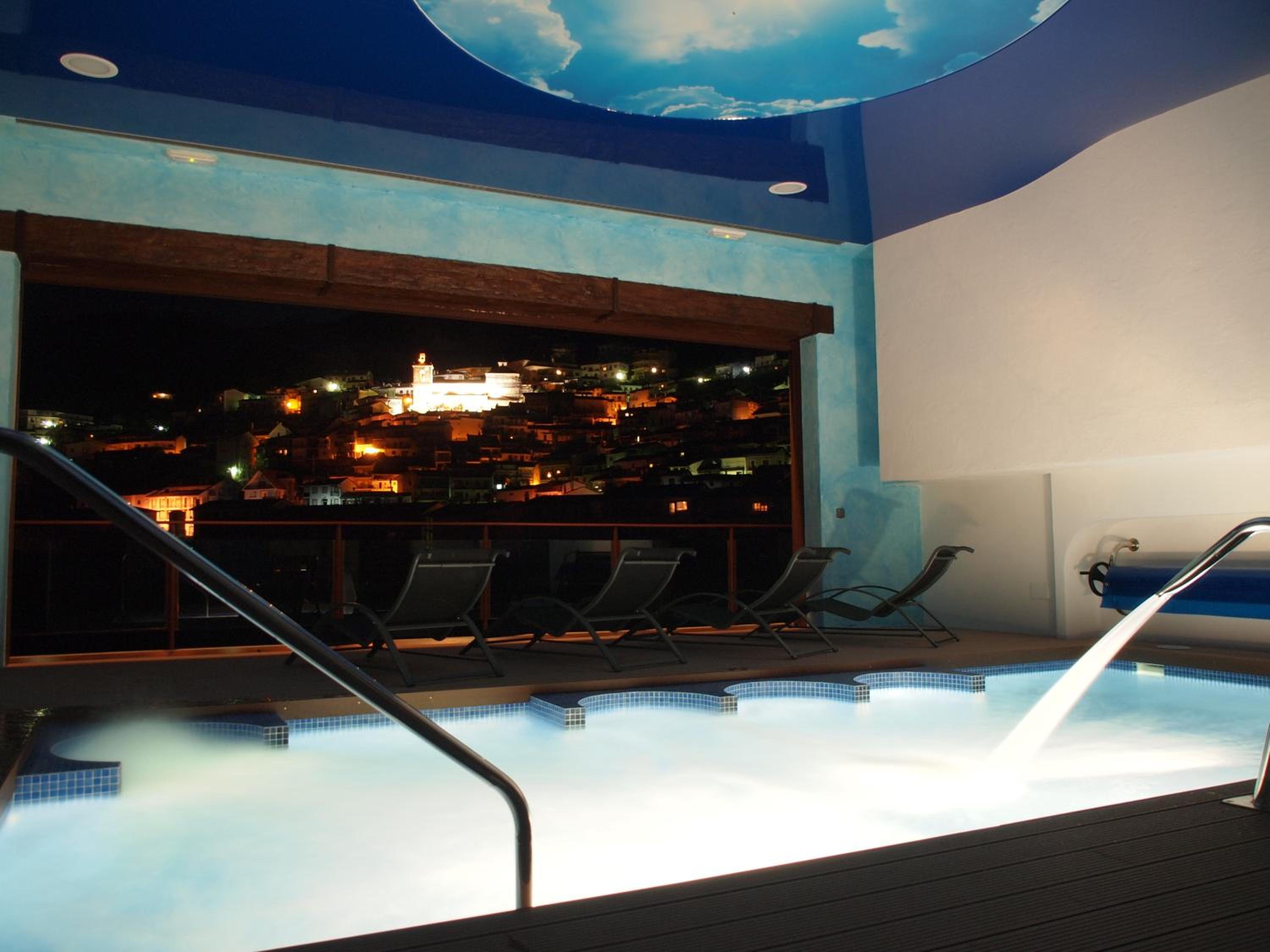 Double Room with Spa Access photo 2