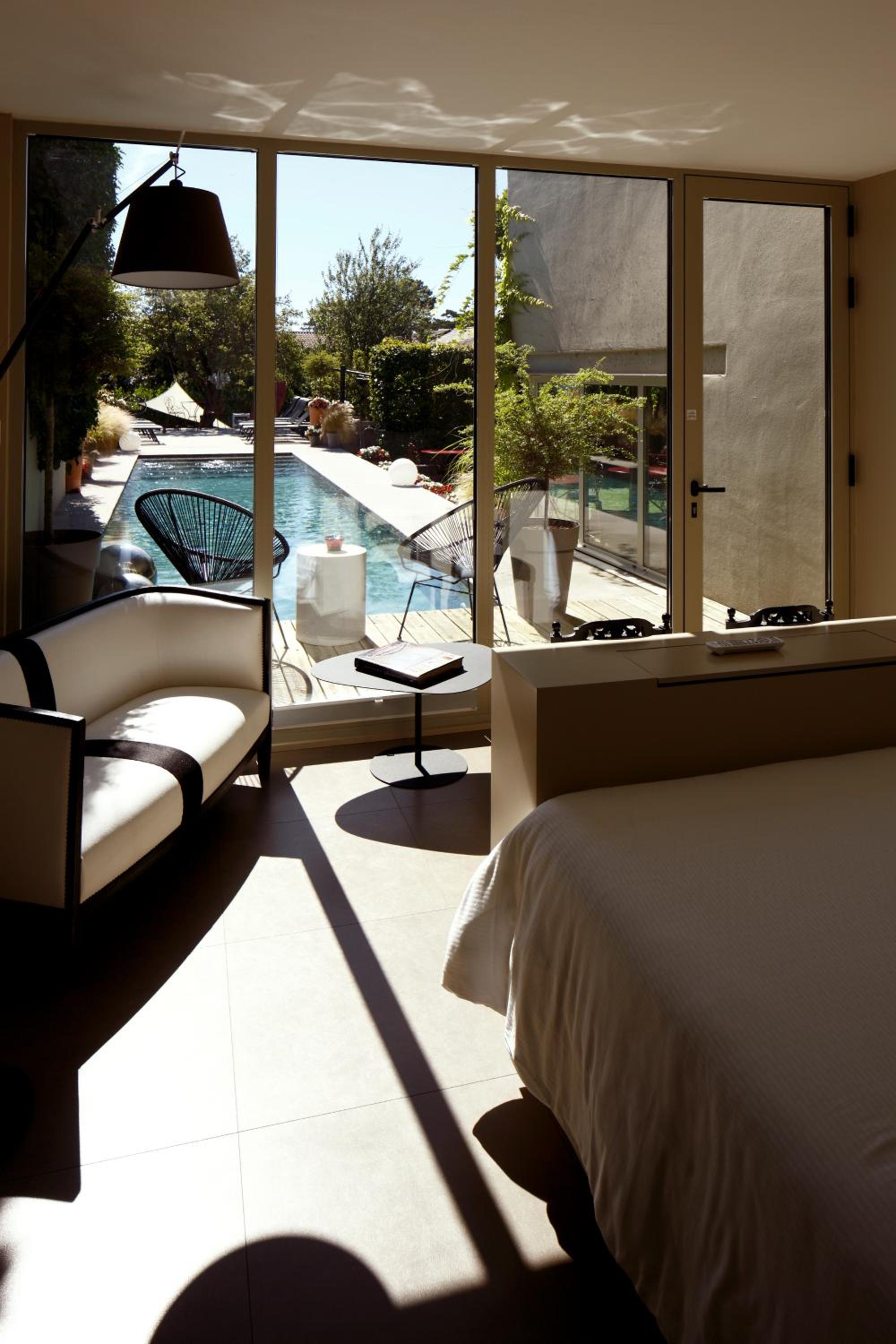 Superior Double Room with Pool View - Tonka