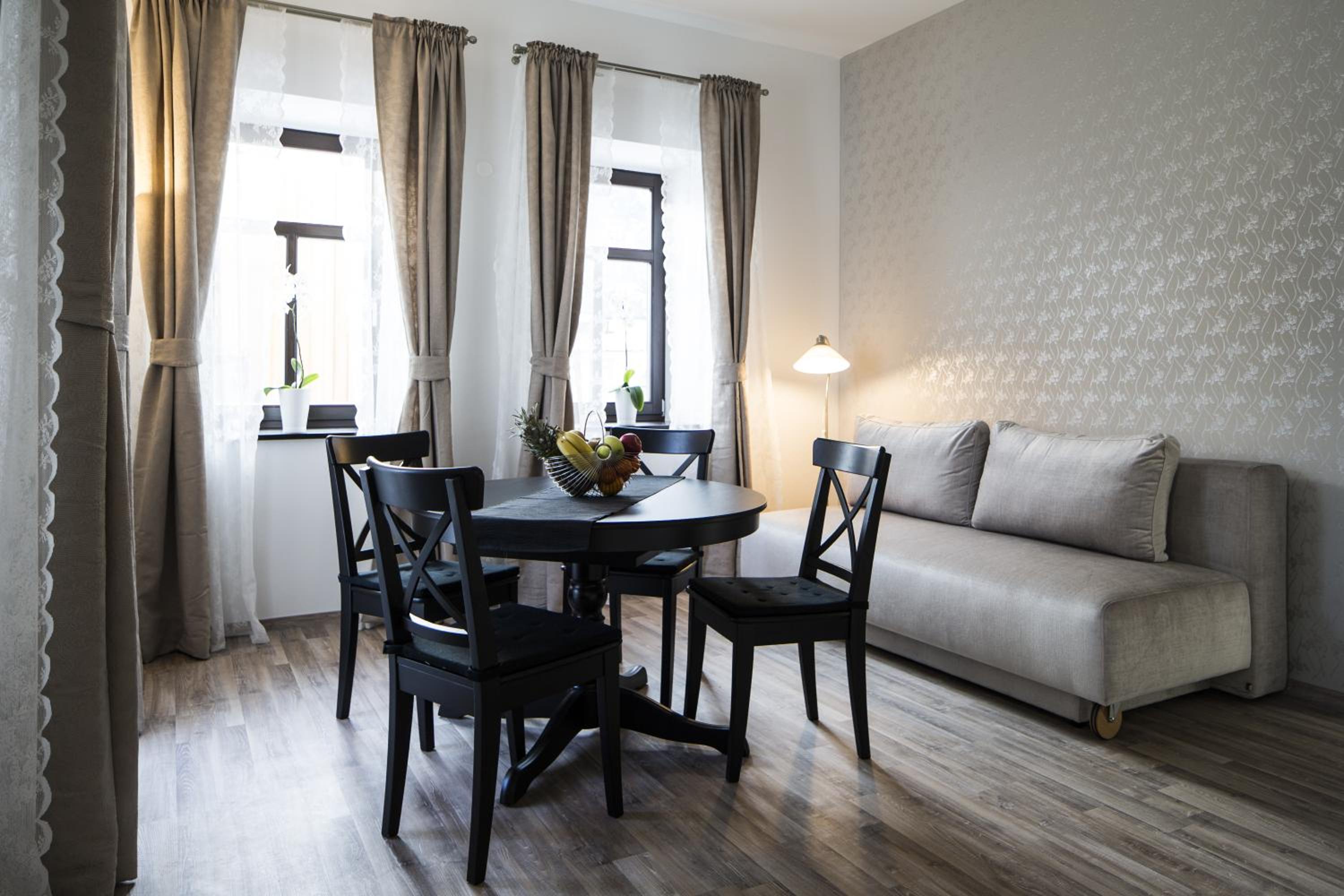 Apartment with Terrace photo 2