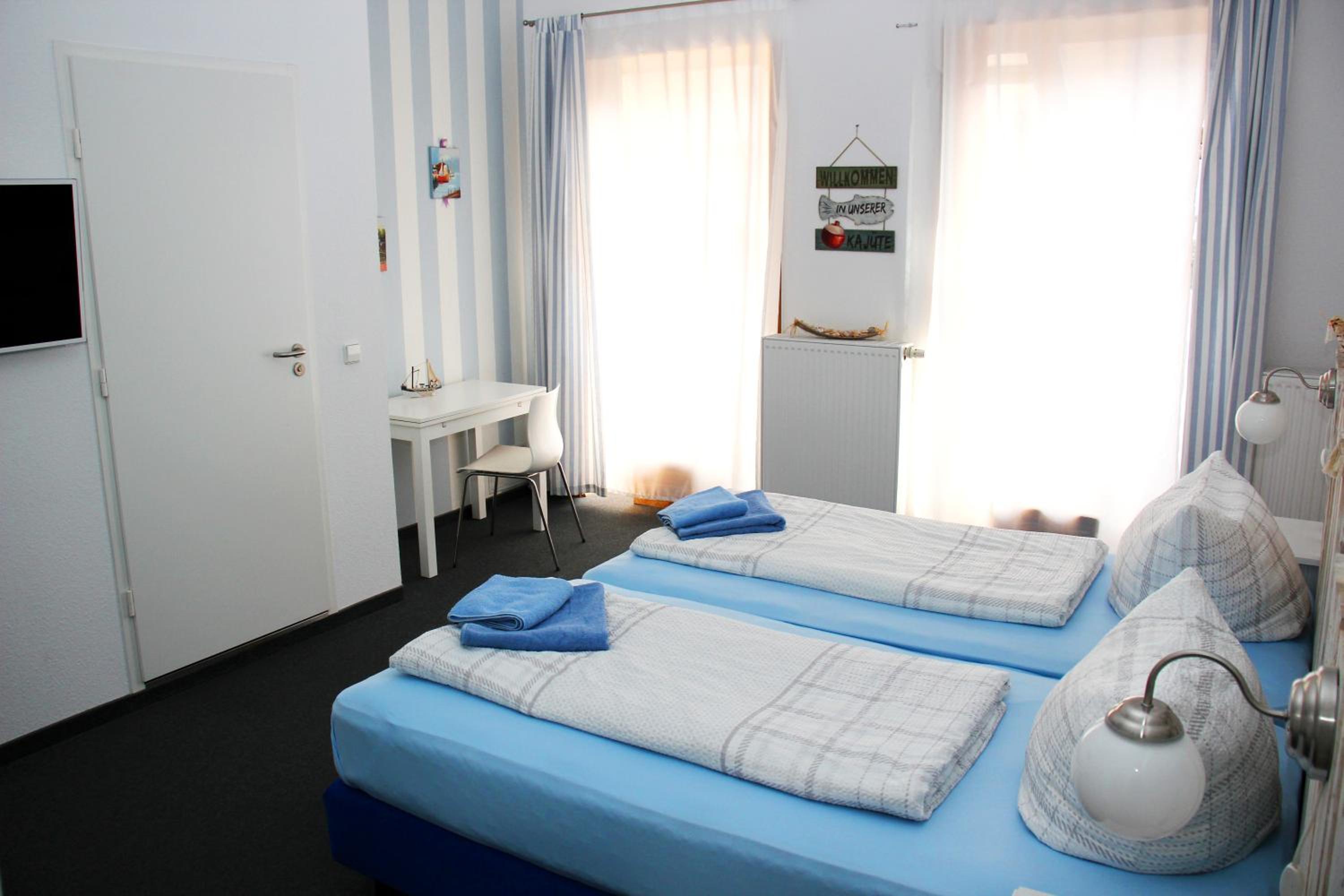 Double or Twin Room photo 3