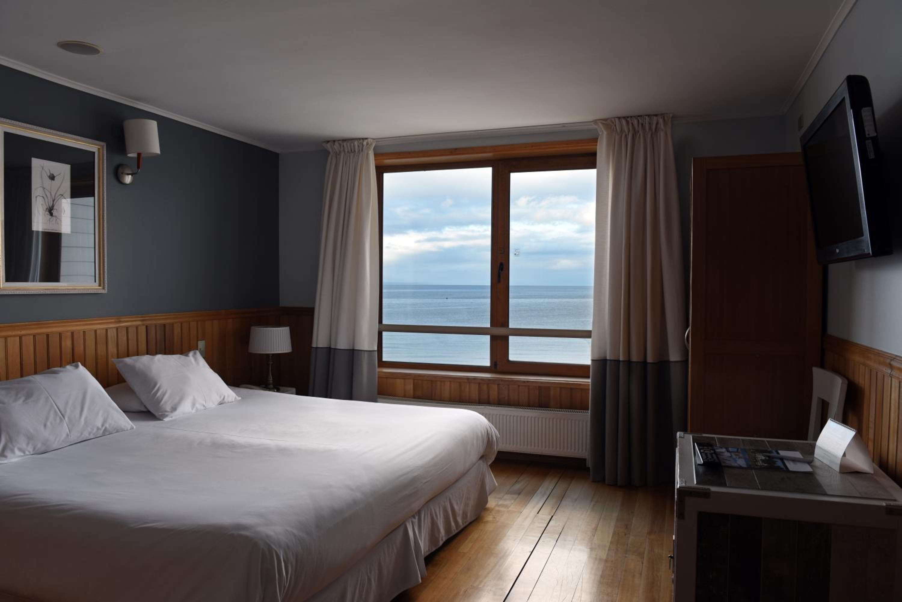 Superior Double Room - Photo 1