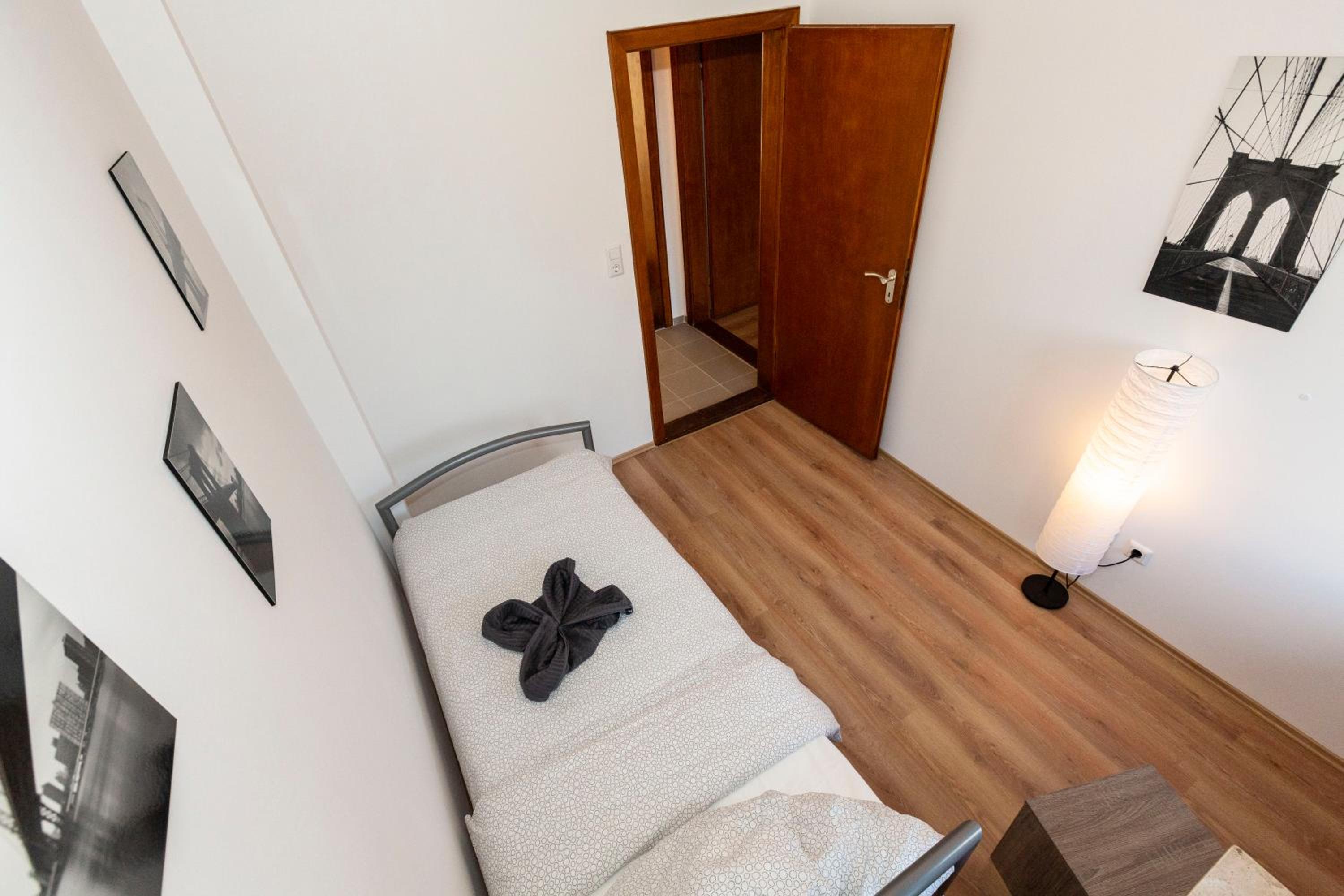 Apartment - Photo 15