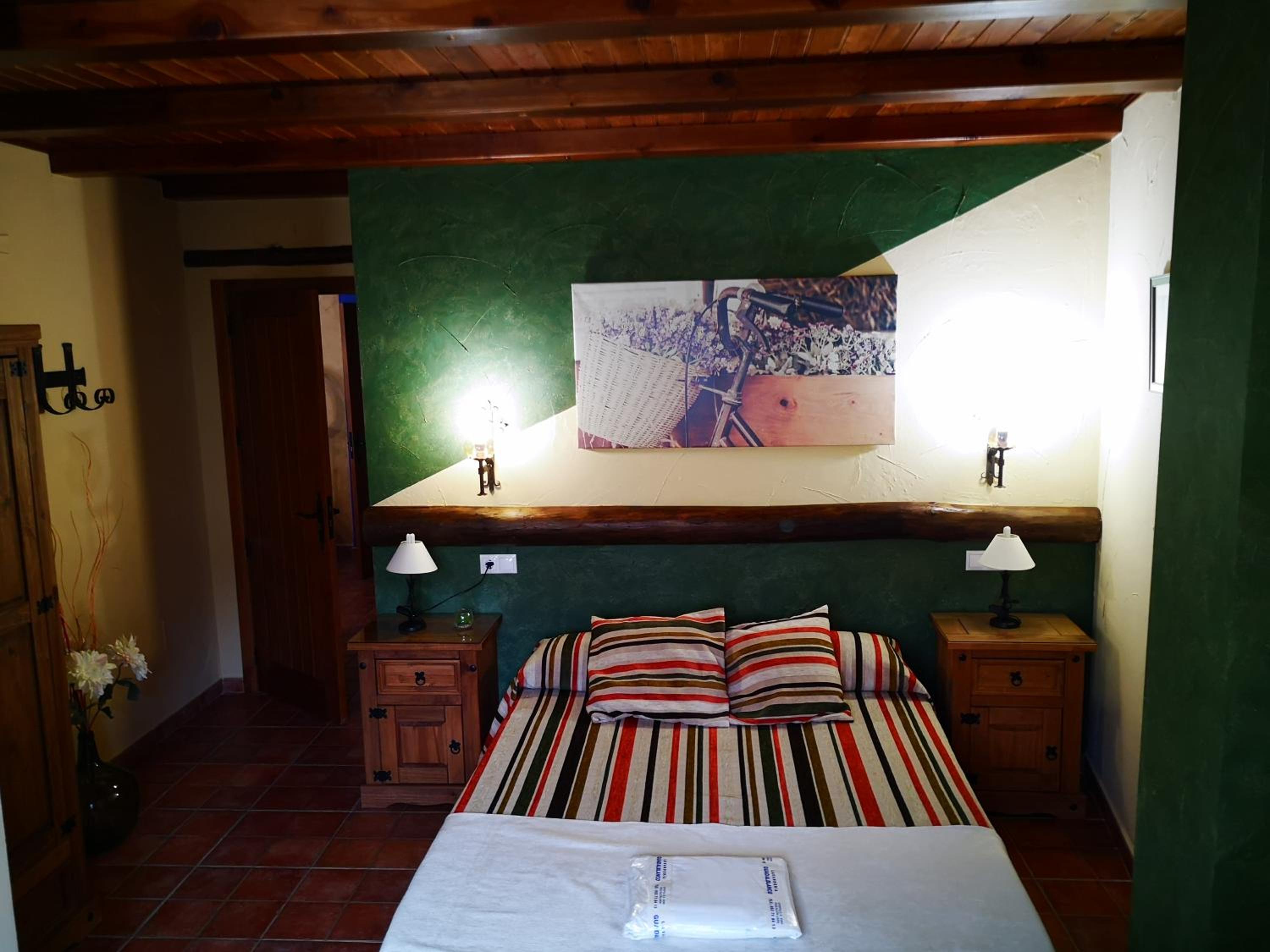 Rural Apartment - Photo 26