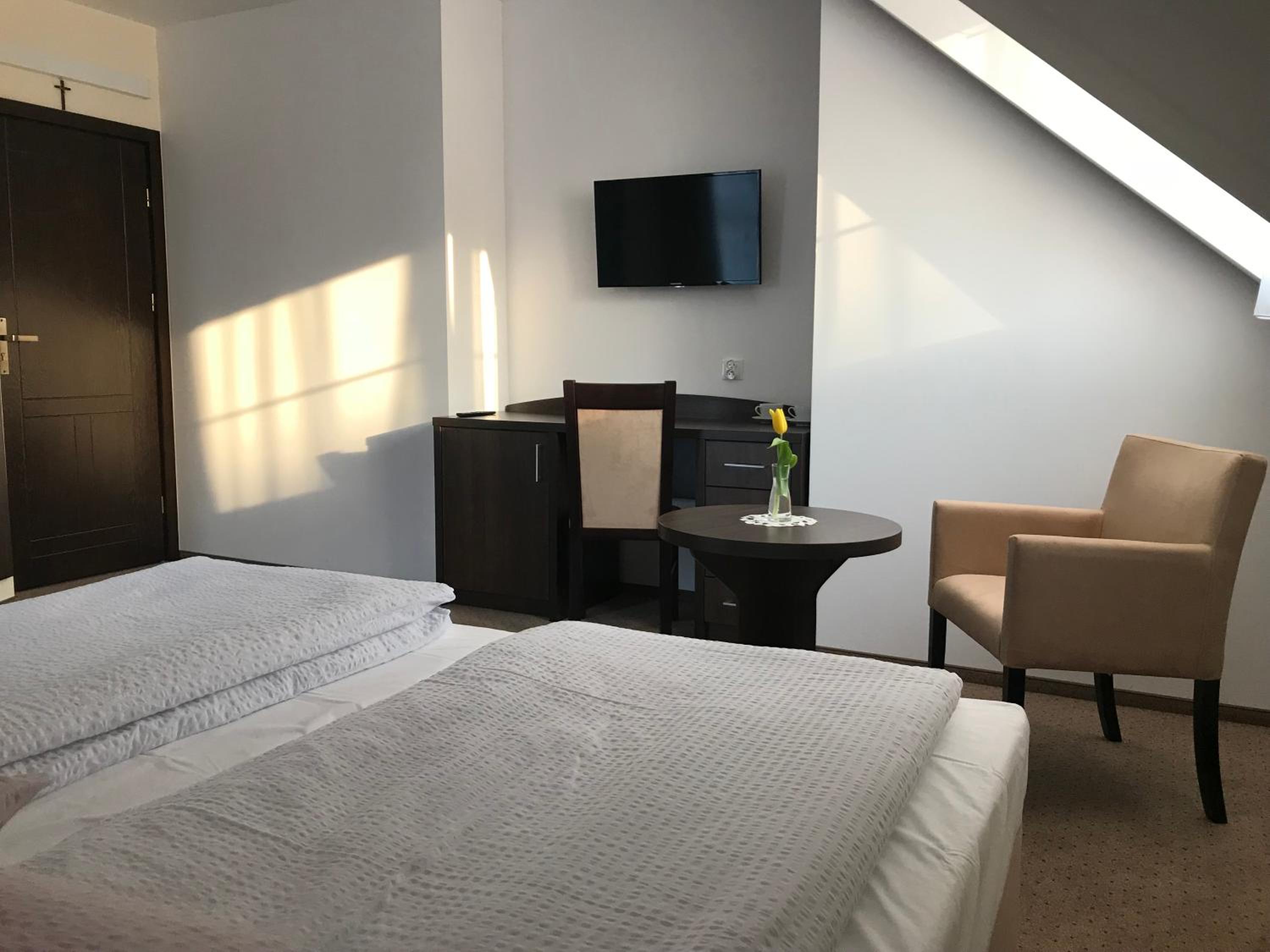 Deluxe Double or Twin Room - Photo 2