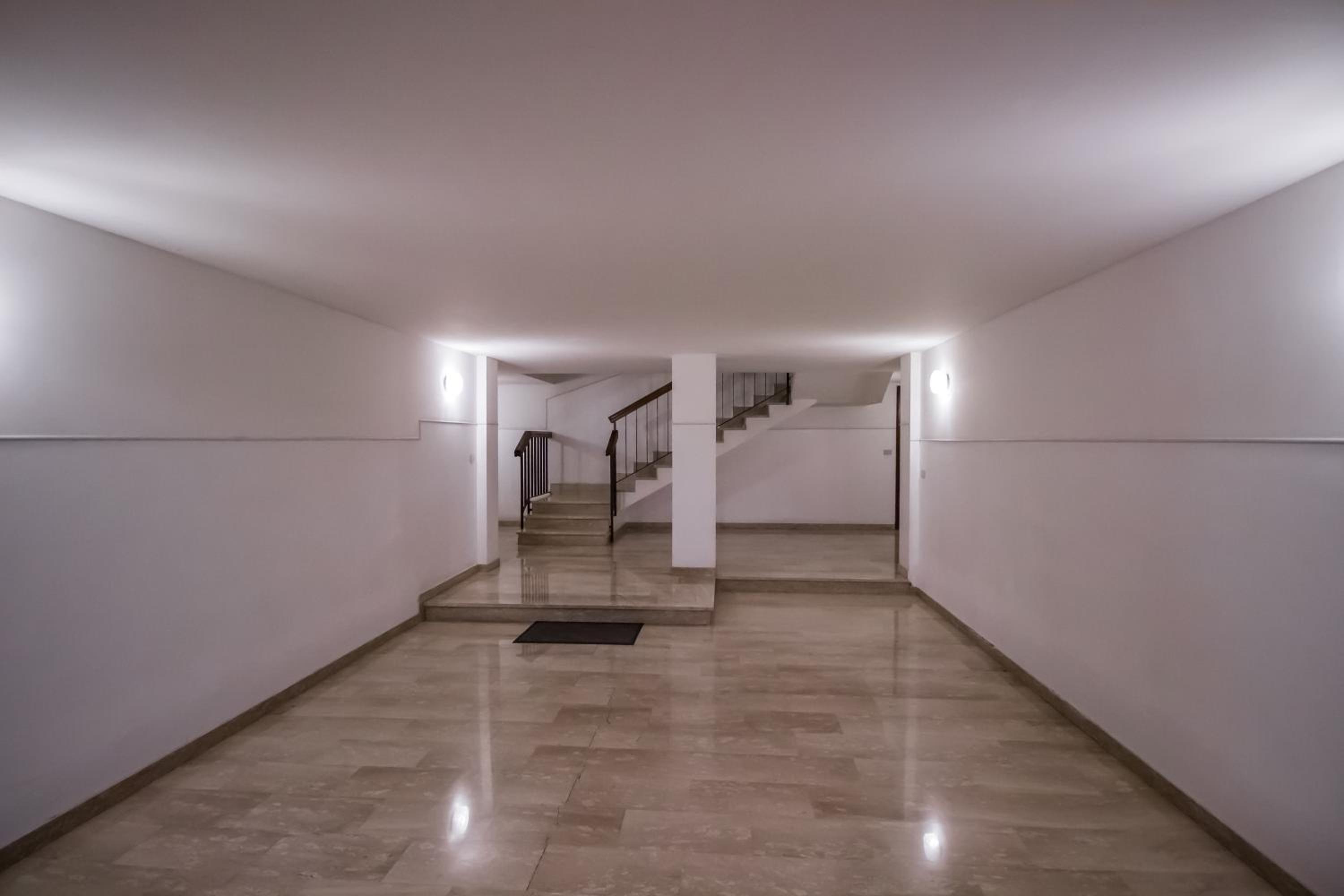 Apartment - Photo 11