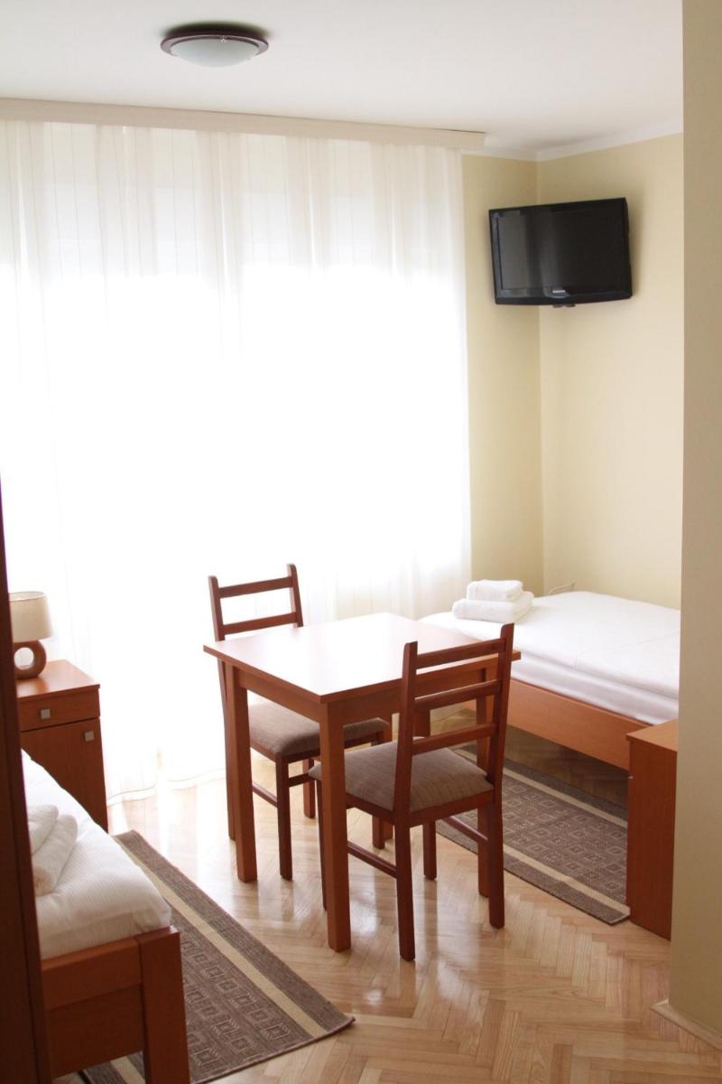 Twin Room photo 1