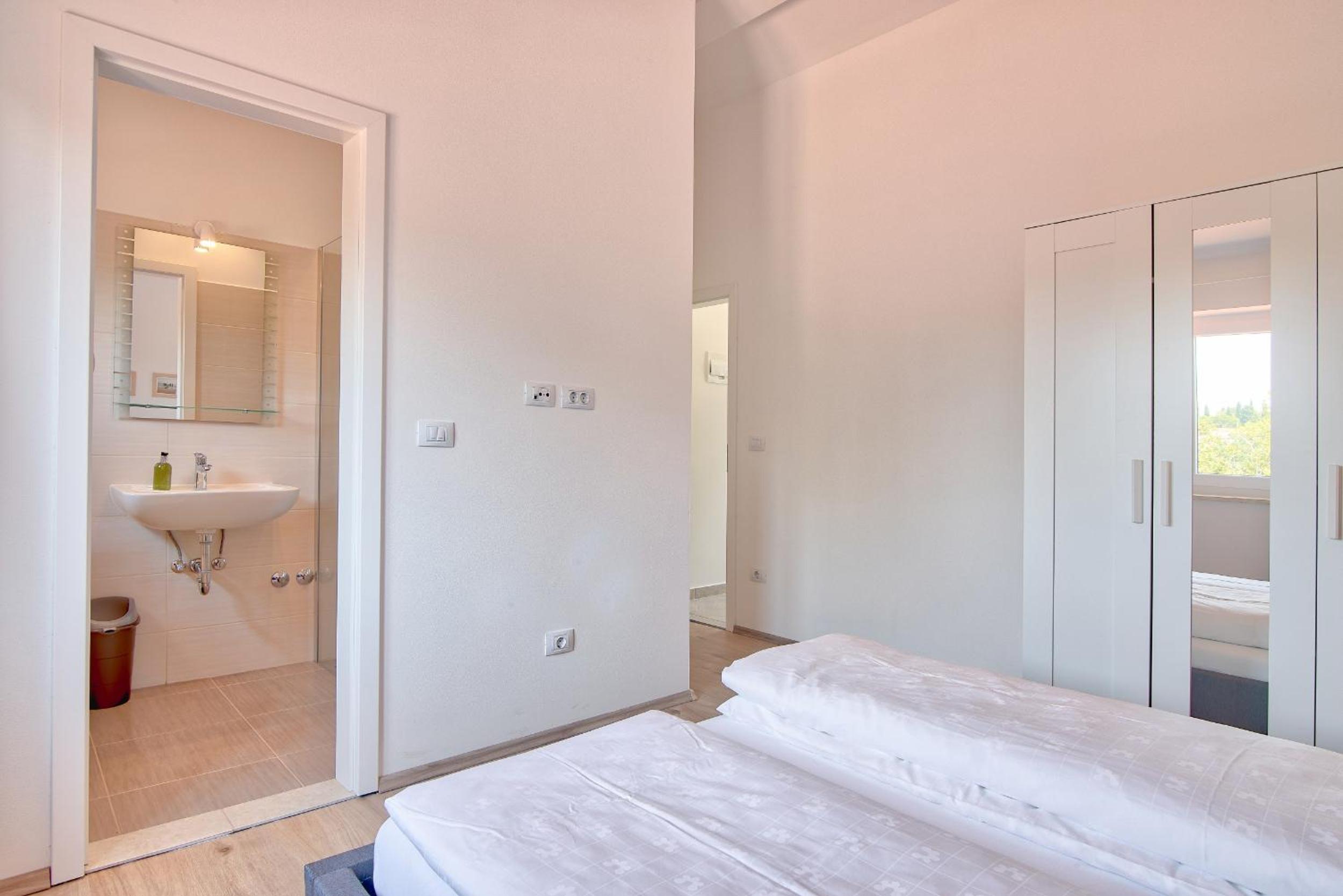 Villa photo 1