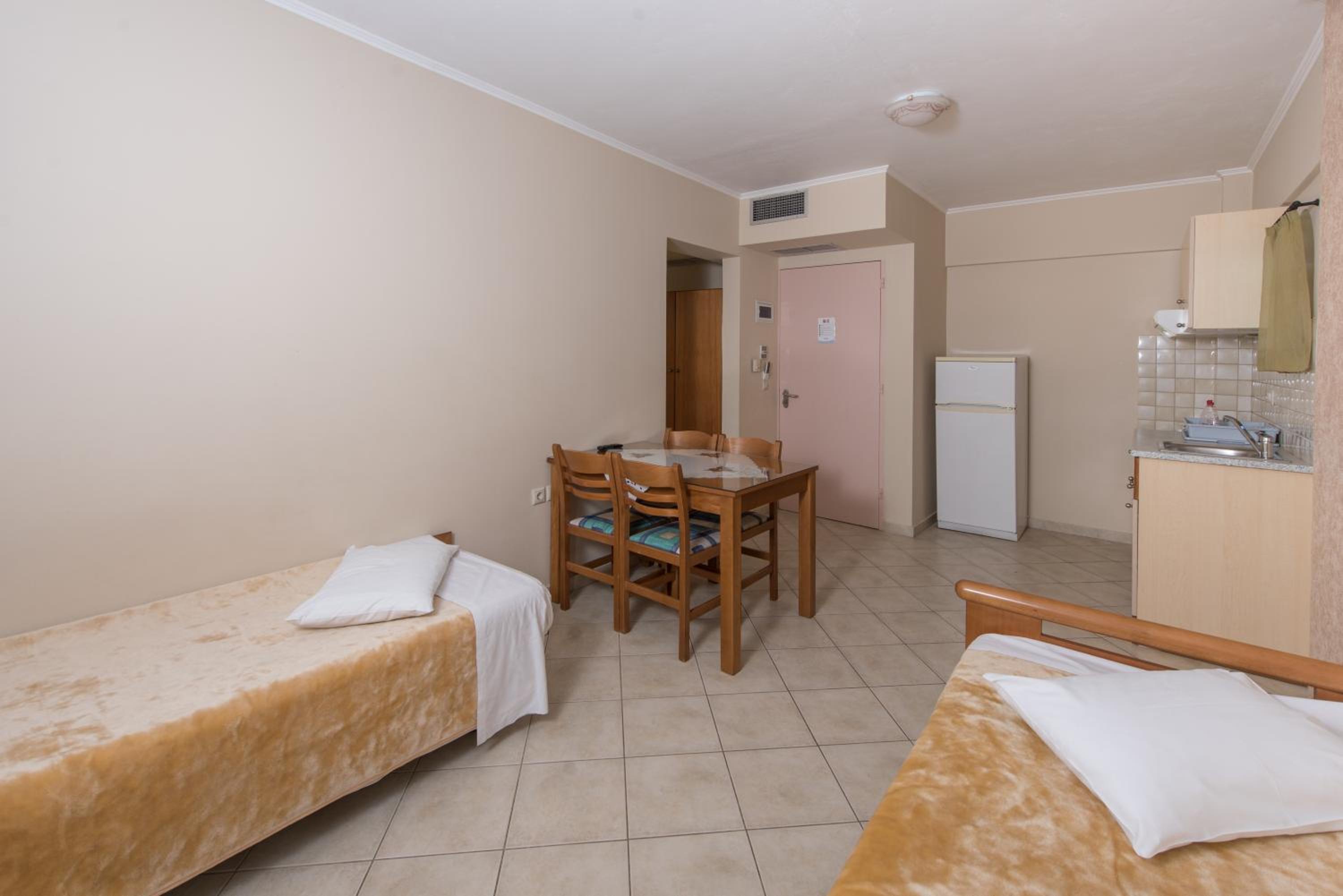 One Bedroom Apartment - Photo 24