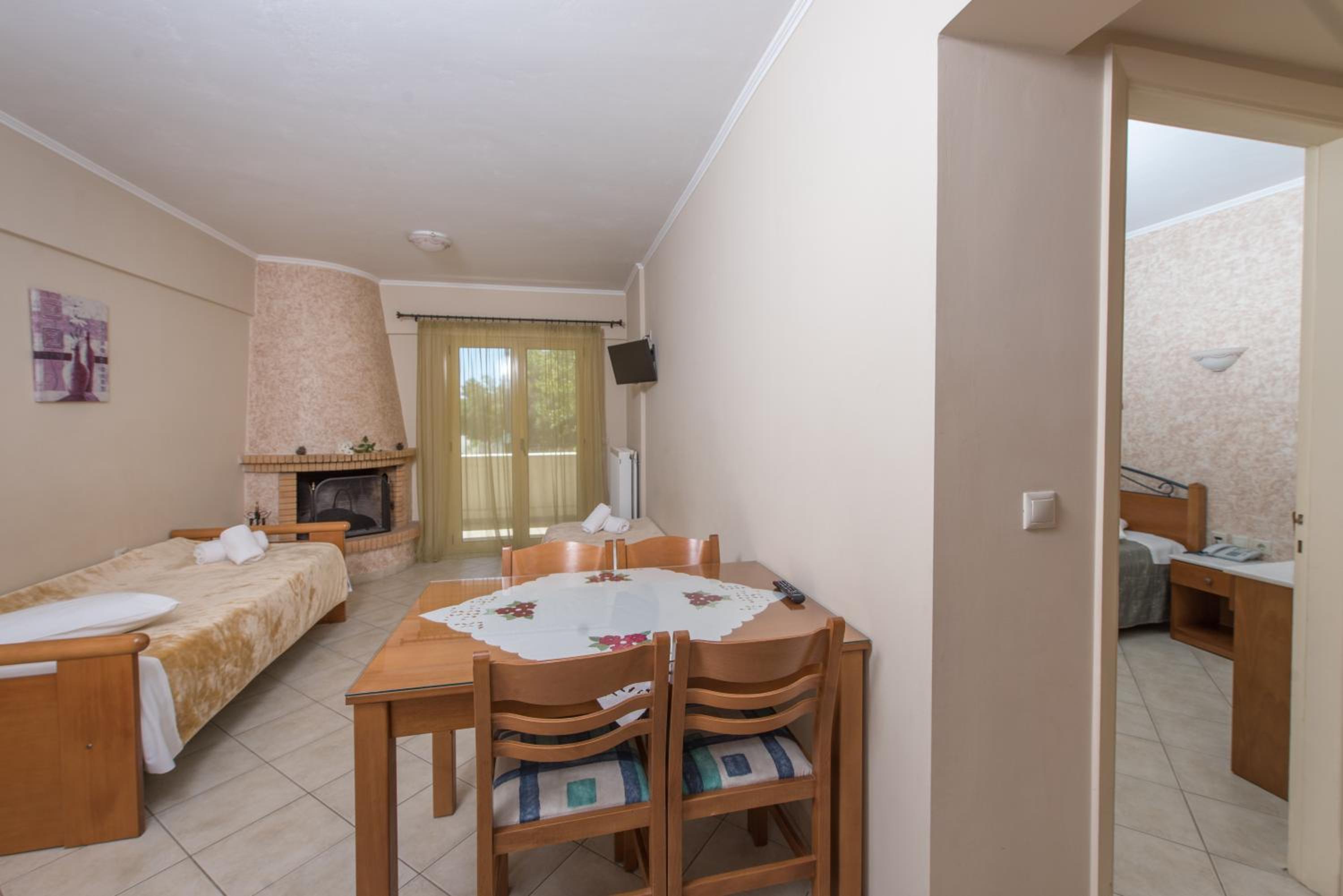 One Bedroom Apartment - Photo 23