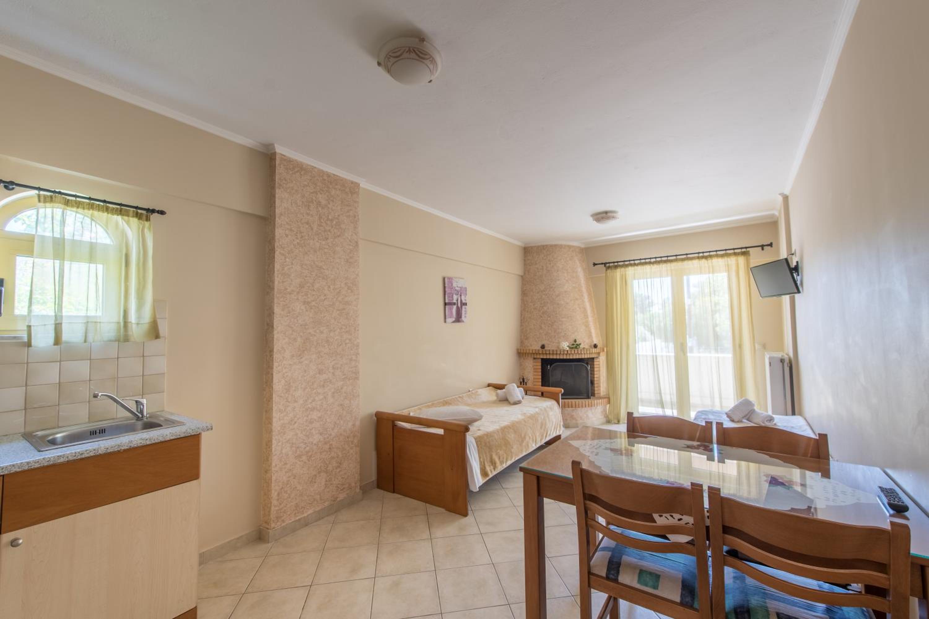 One Bedroom Apartment - Photo 25