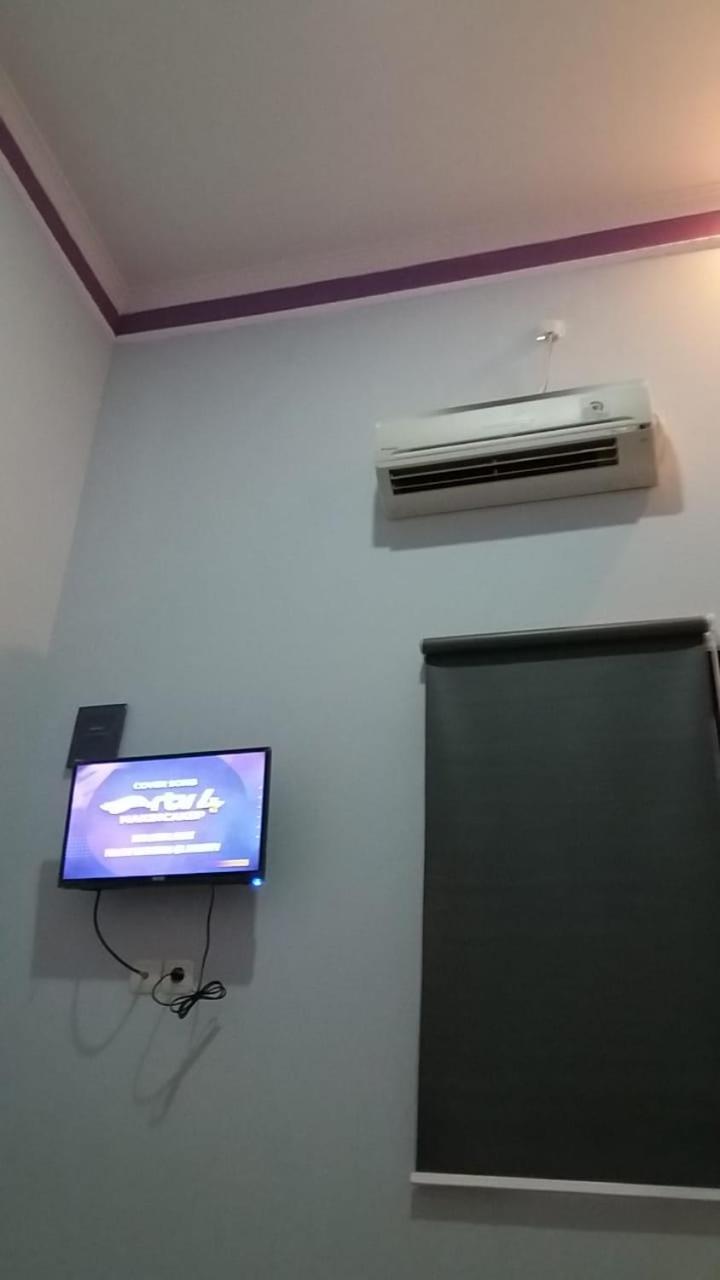 Budget Double Room - Photo 5