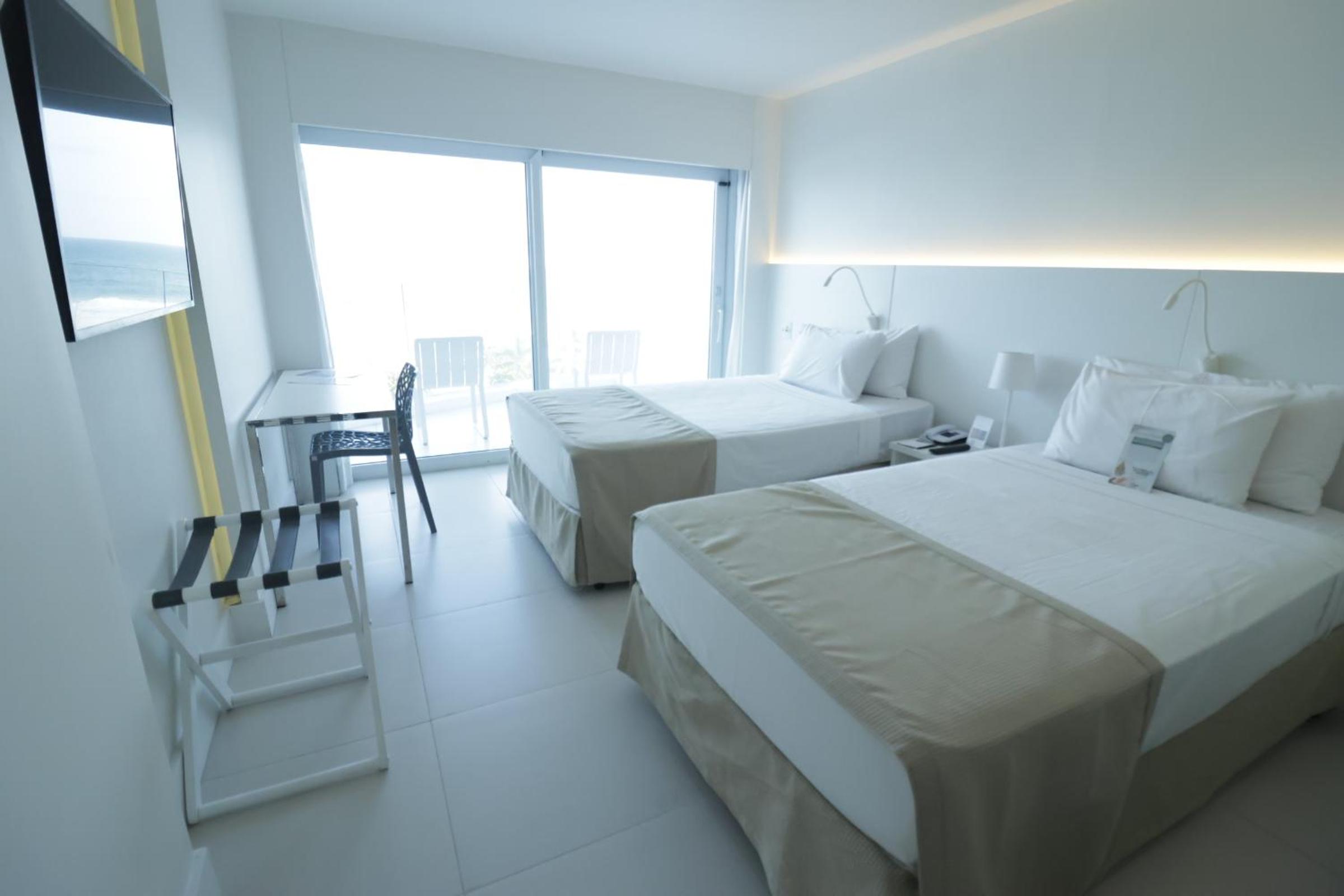 Quadruple Room with Sea View