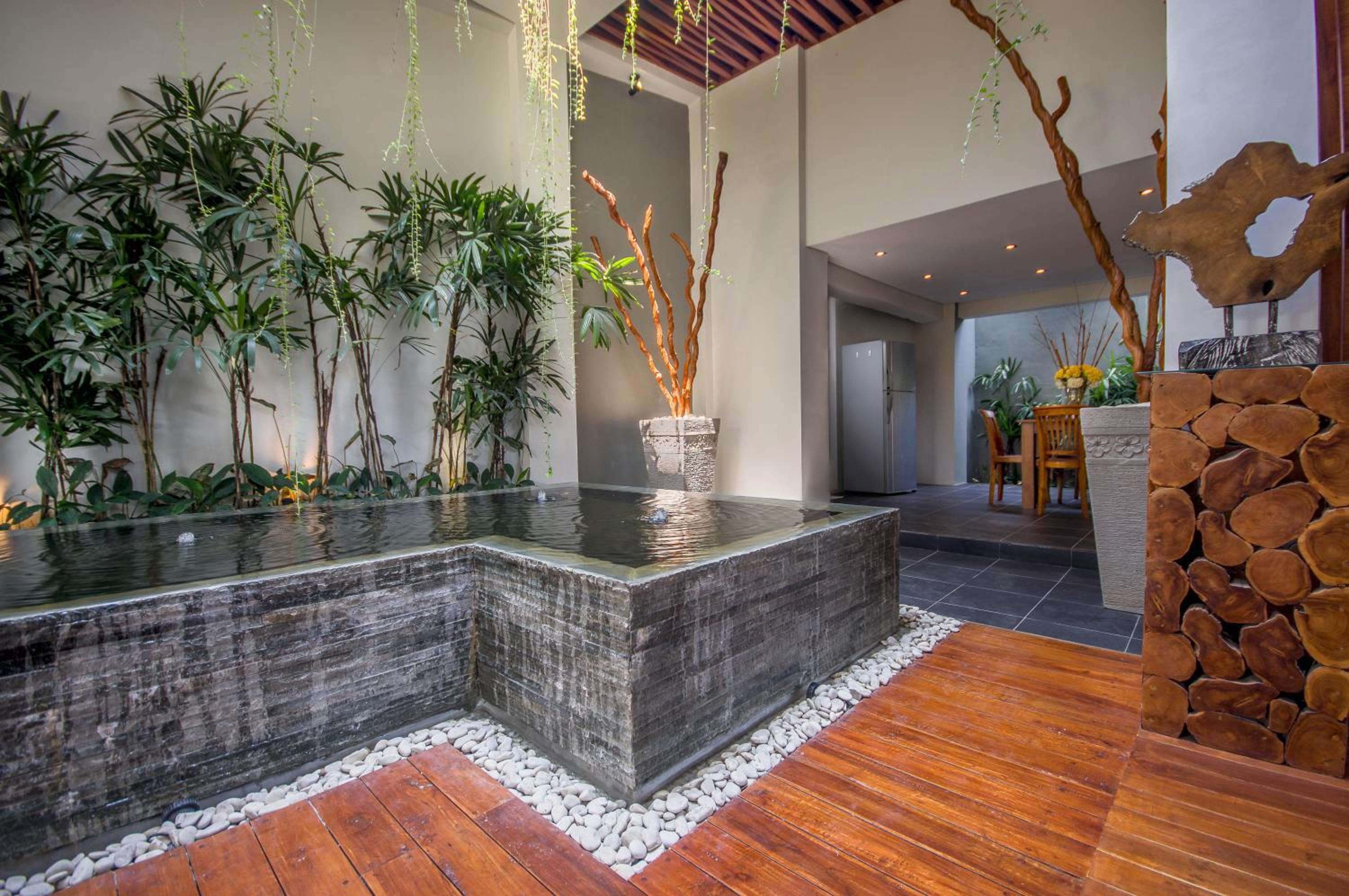 Villa with Sea View - Photo 33