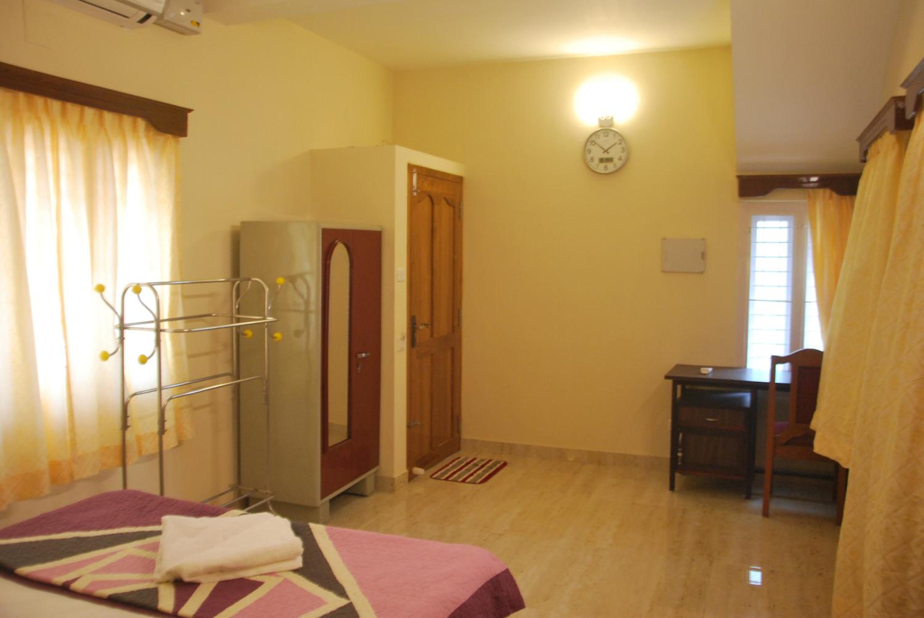 Deluxe Double Room photo 3