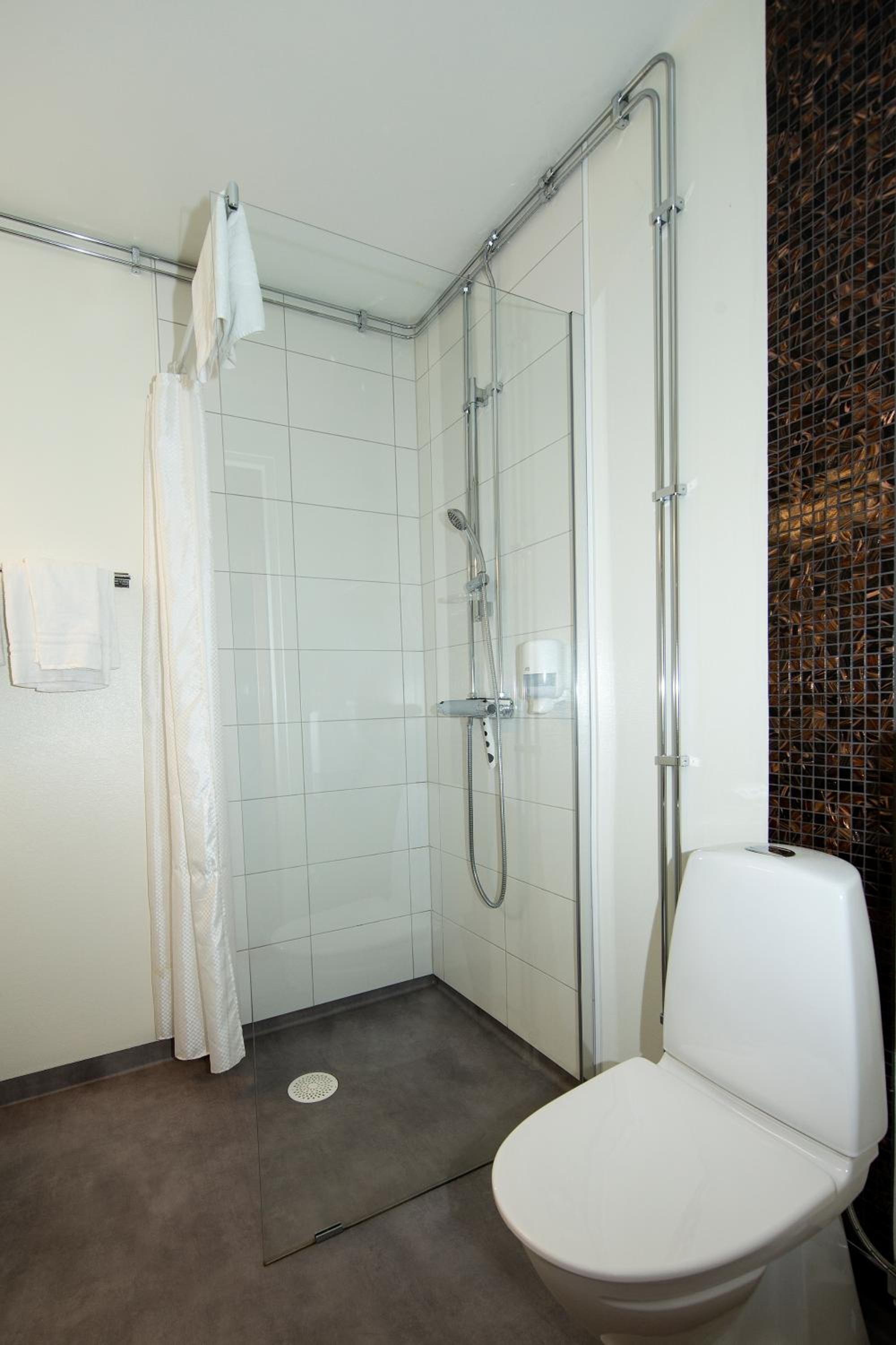 Single Room photo 3