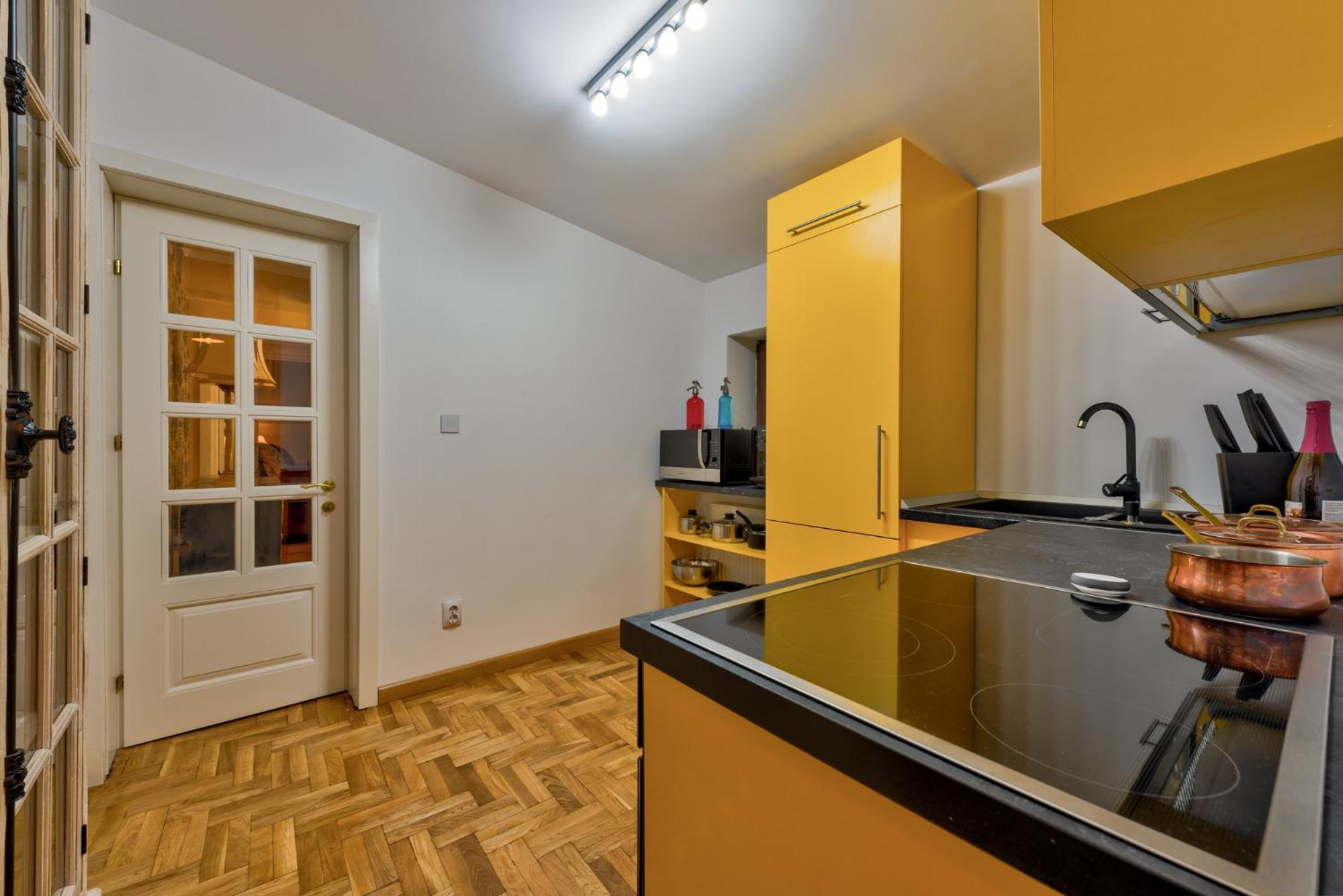 Apartment - Photo 15