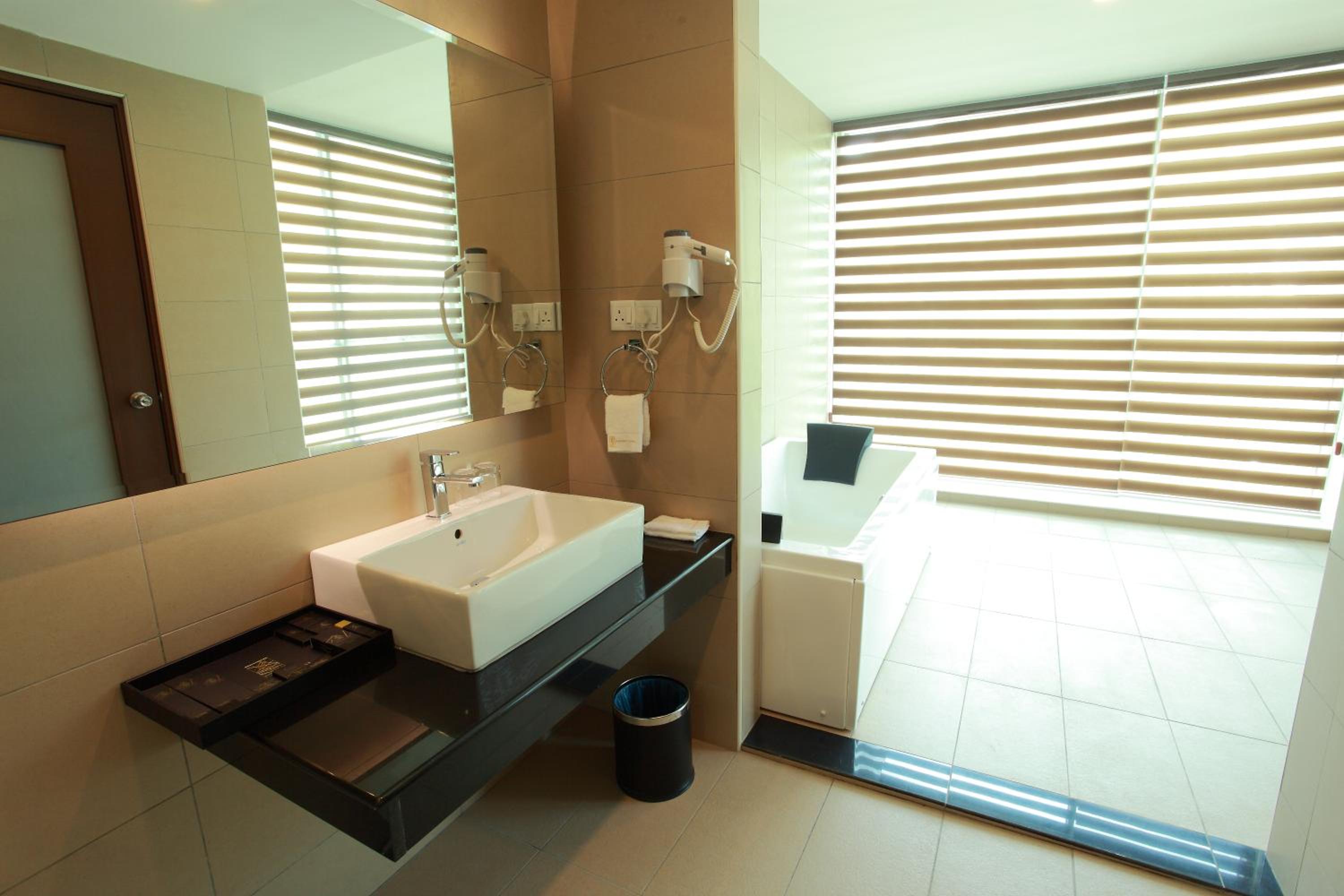 Executive Suite photo 3