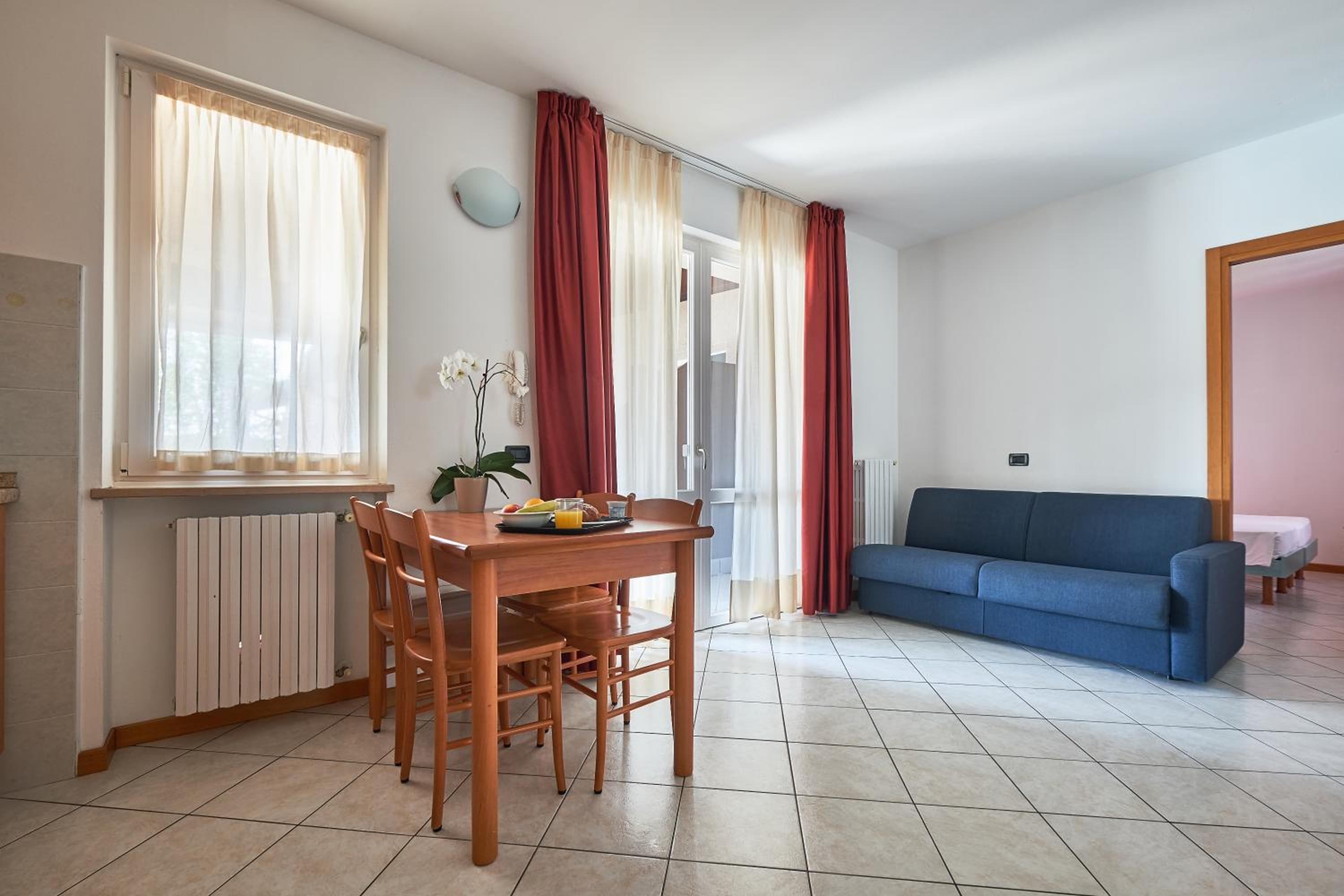 Two-Bedroom Apartment - Photo 7
