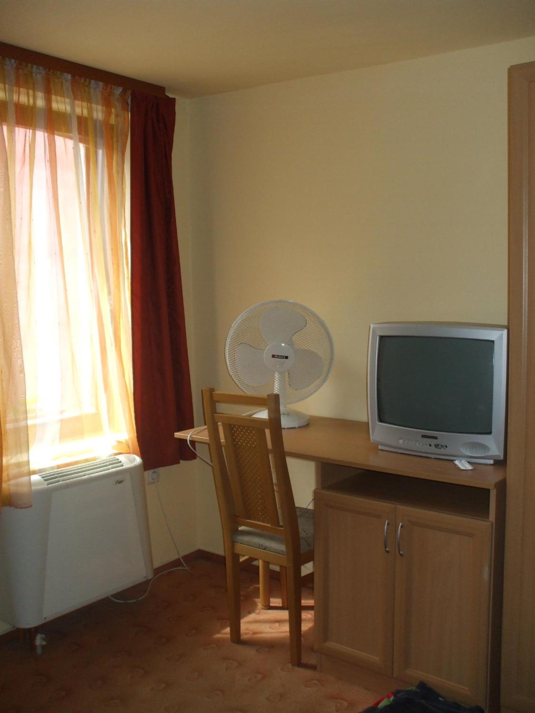Double Or Twin Room - Attic photo 3