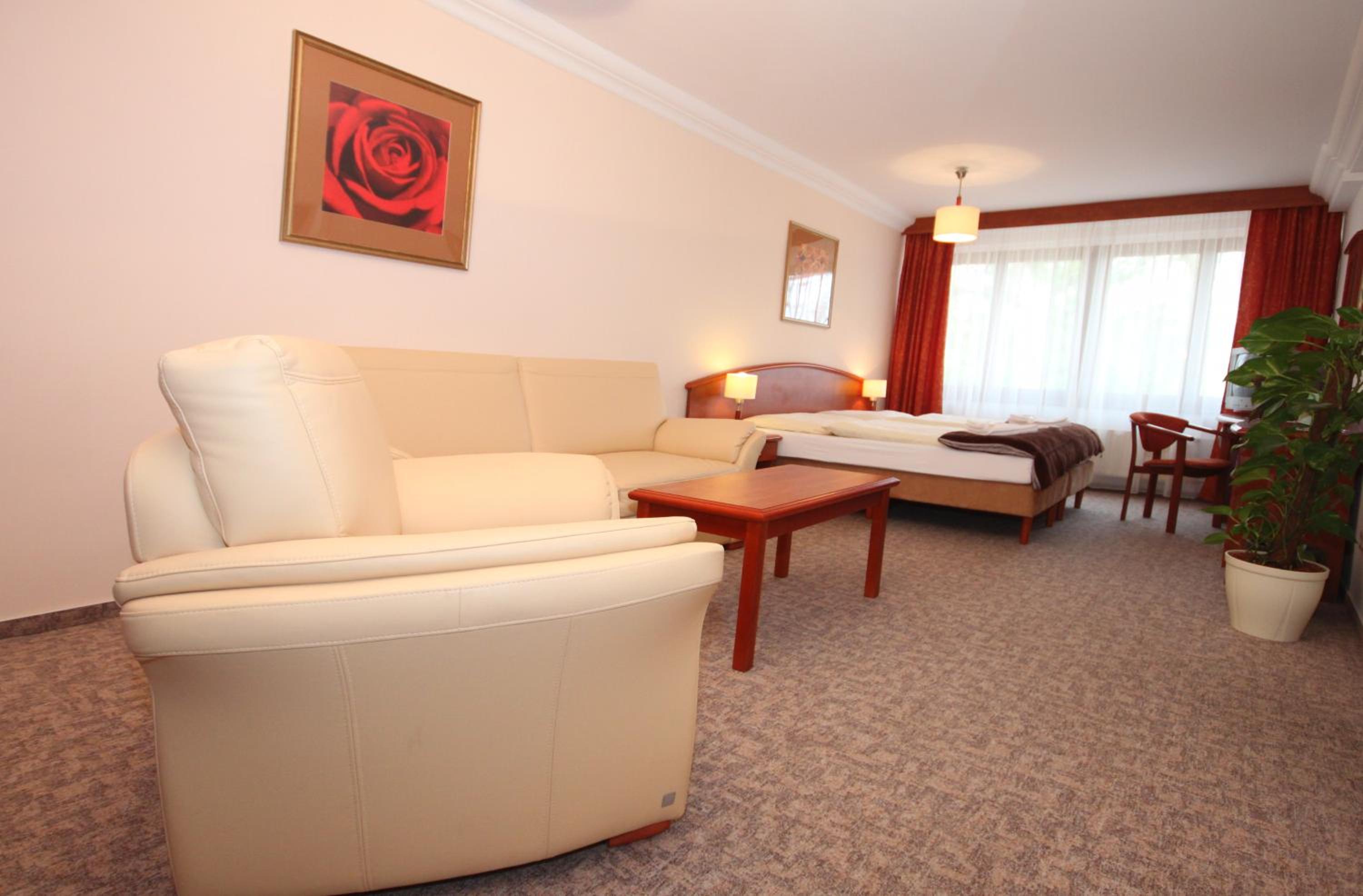 Small Apartment - Photo 8