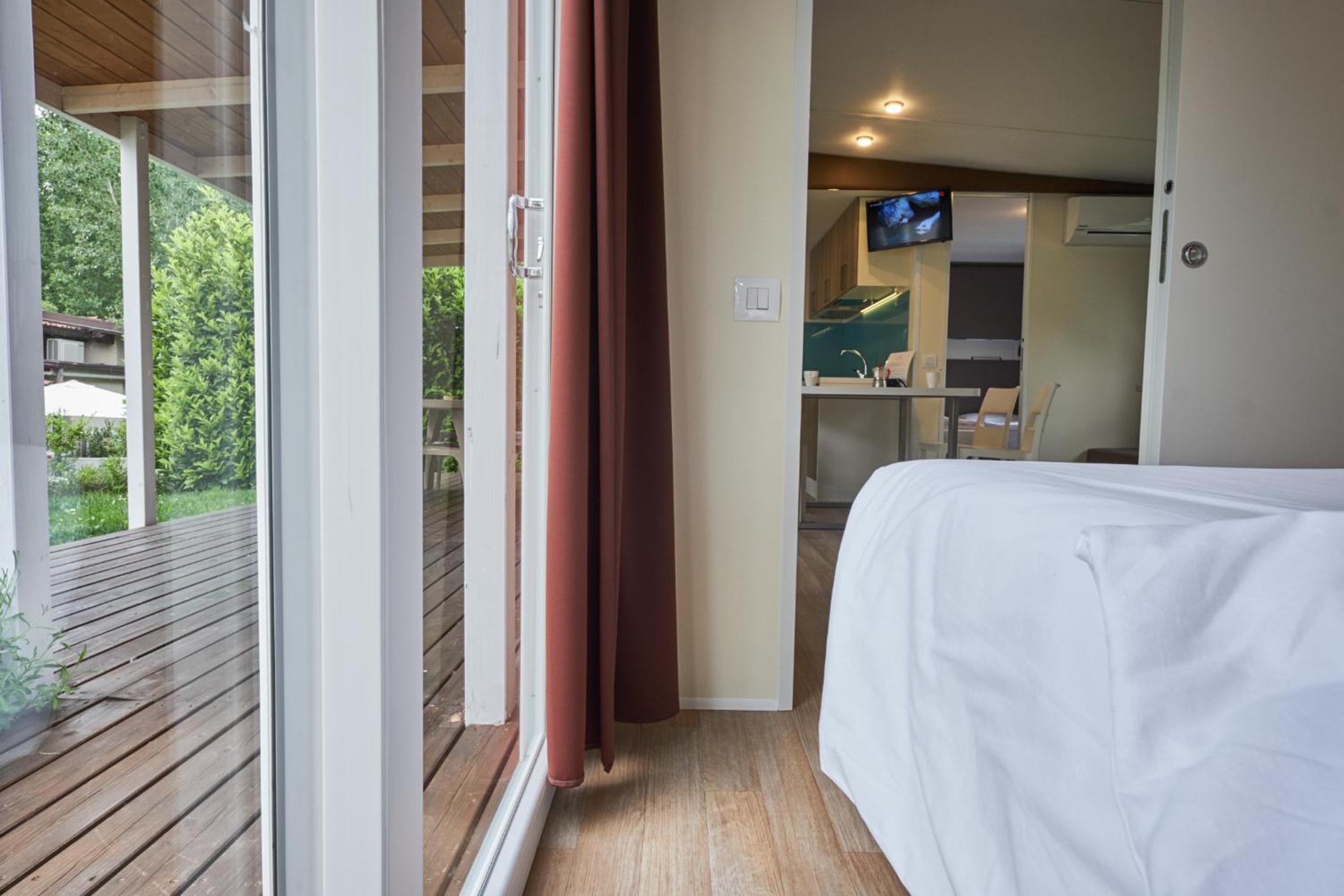 Two-Bedroom Mobile Home - Photo 2