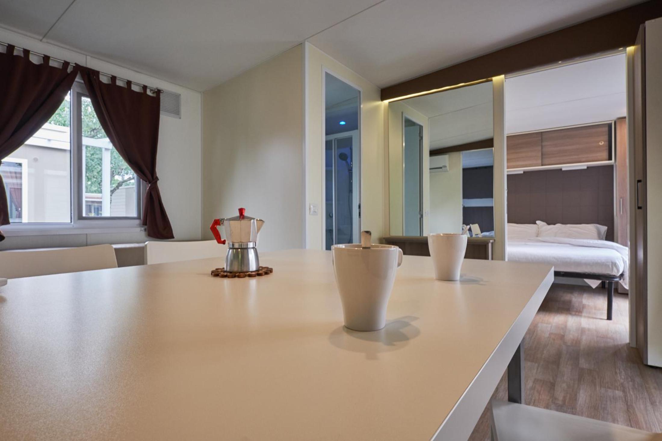 Two-Bedroom Mobile Home - Photo 6