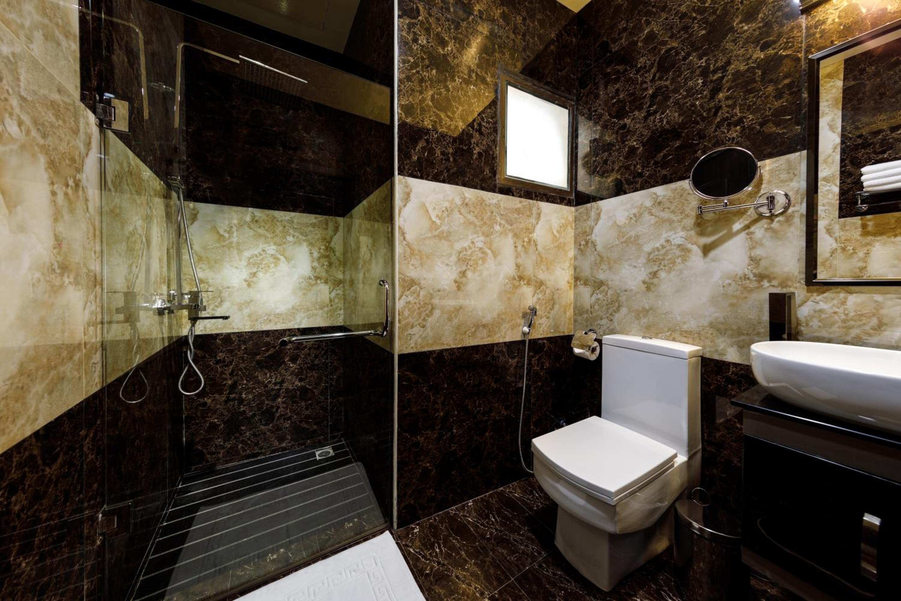 Deluxe Pool Access Double Or Twin Room , Free Emirates Park Zoo Entry Tickets, And 25% Discount On F&B And Spa
