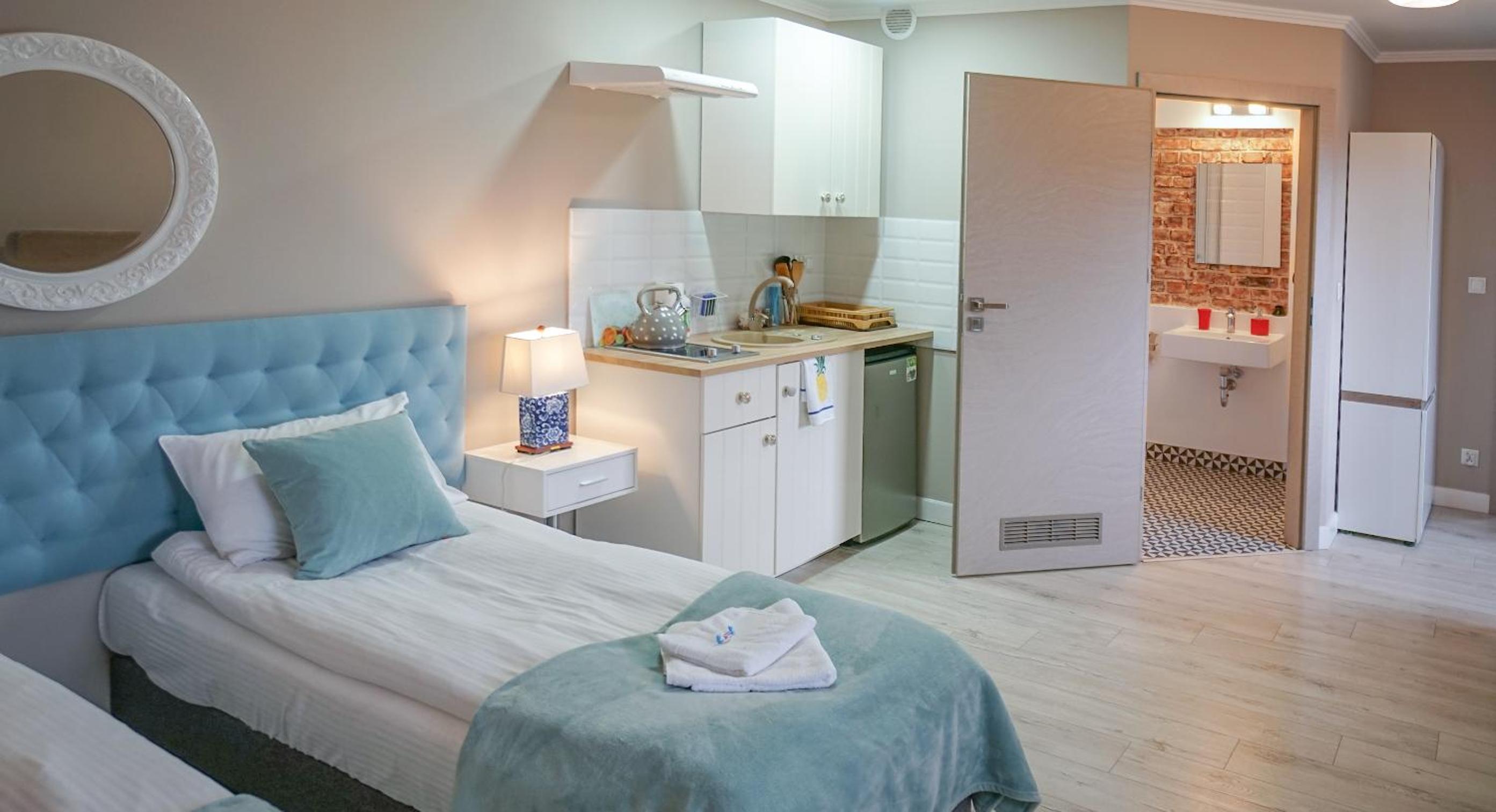 Deluxe Double Room with Extra Bed photo 2