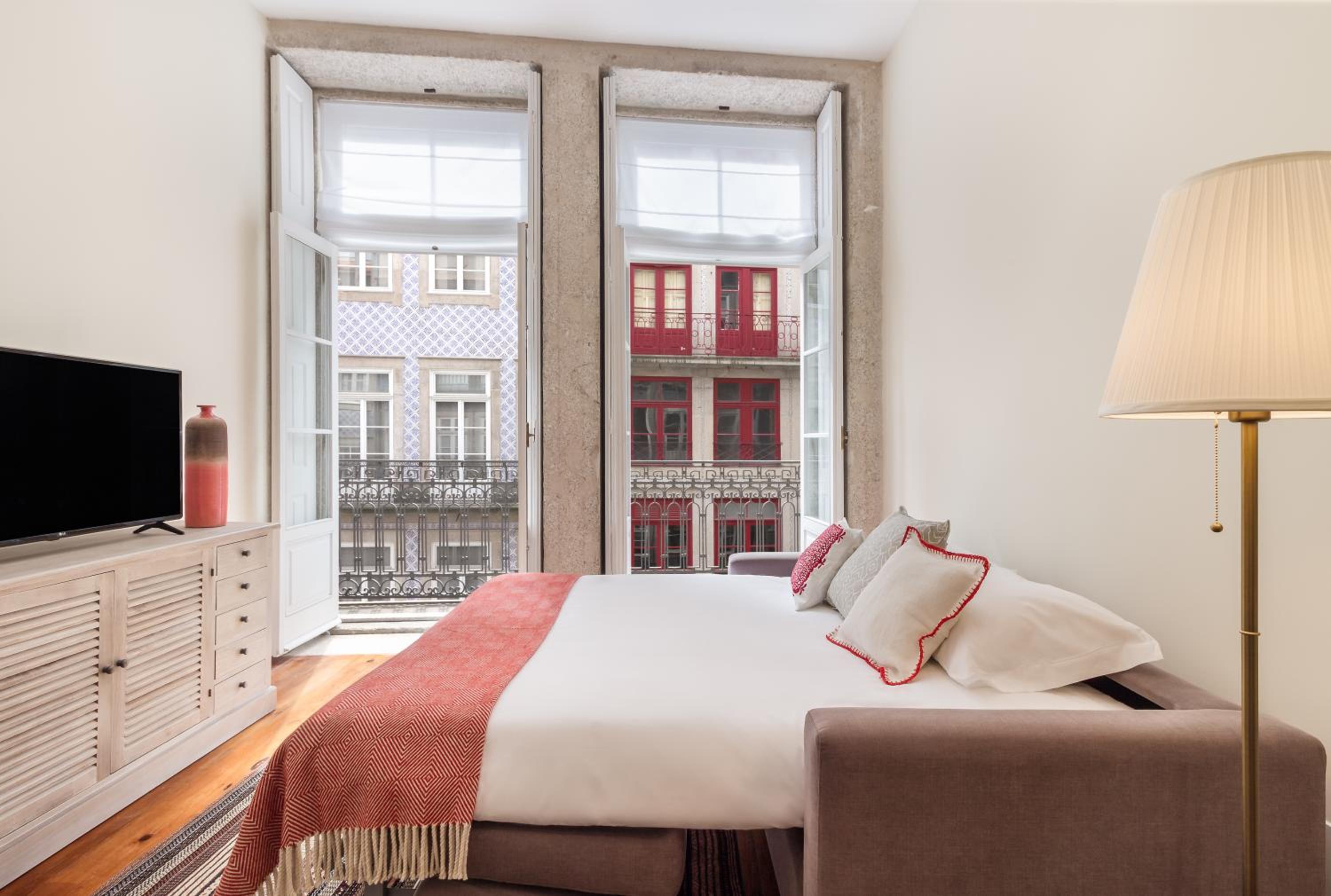 Standard Apartment
