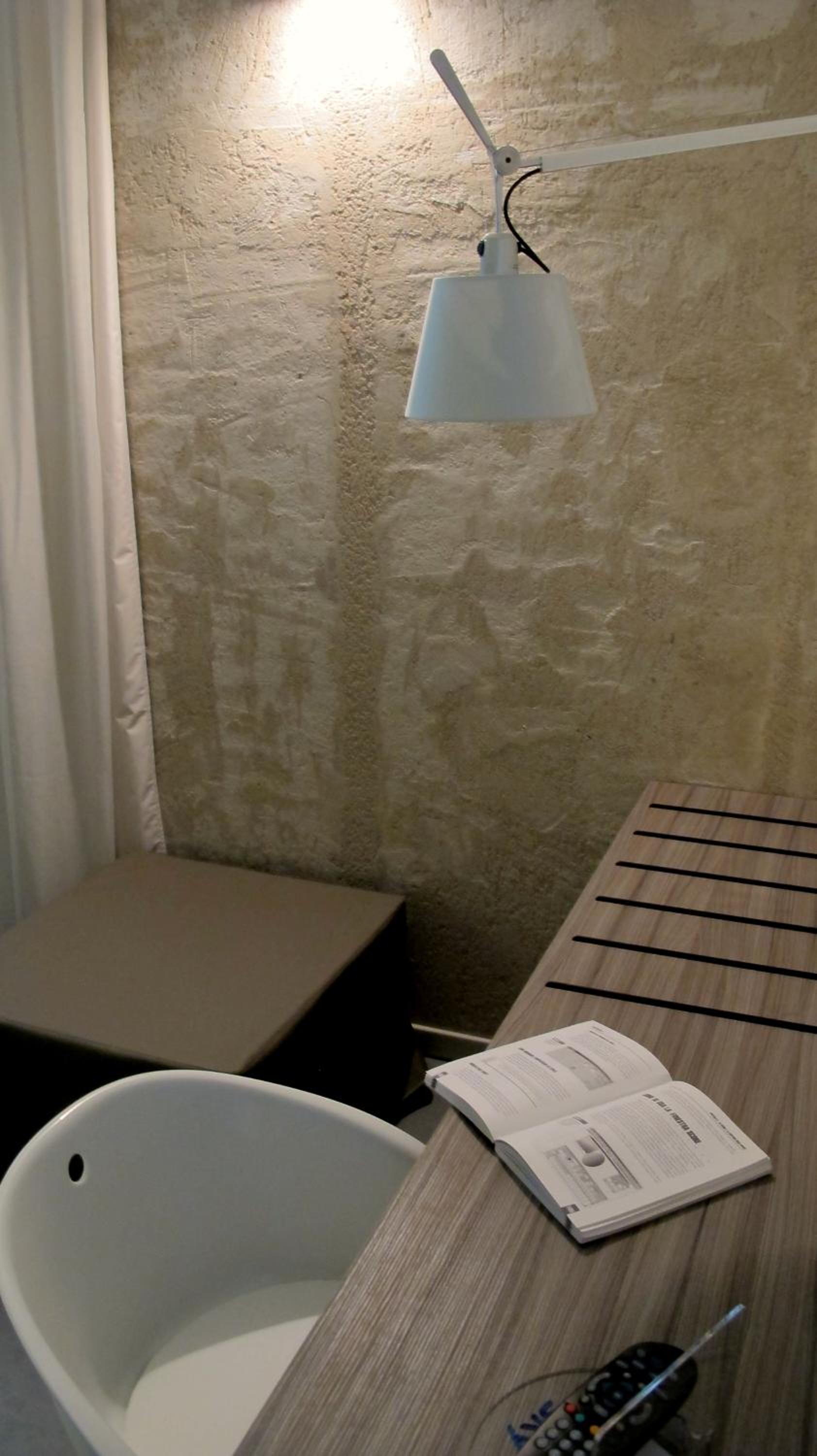 Double Room - Photo 3