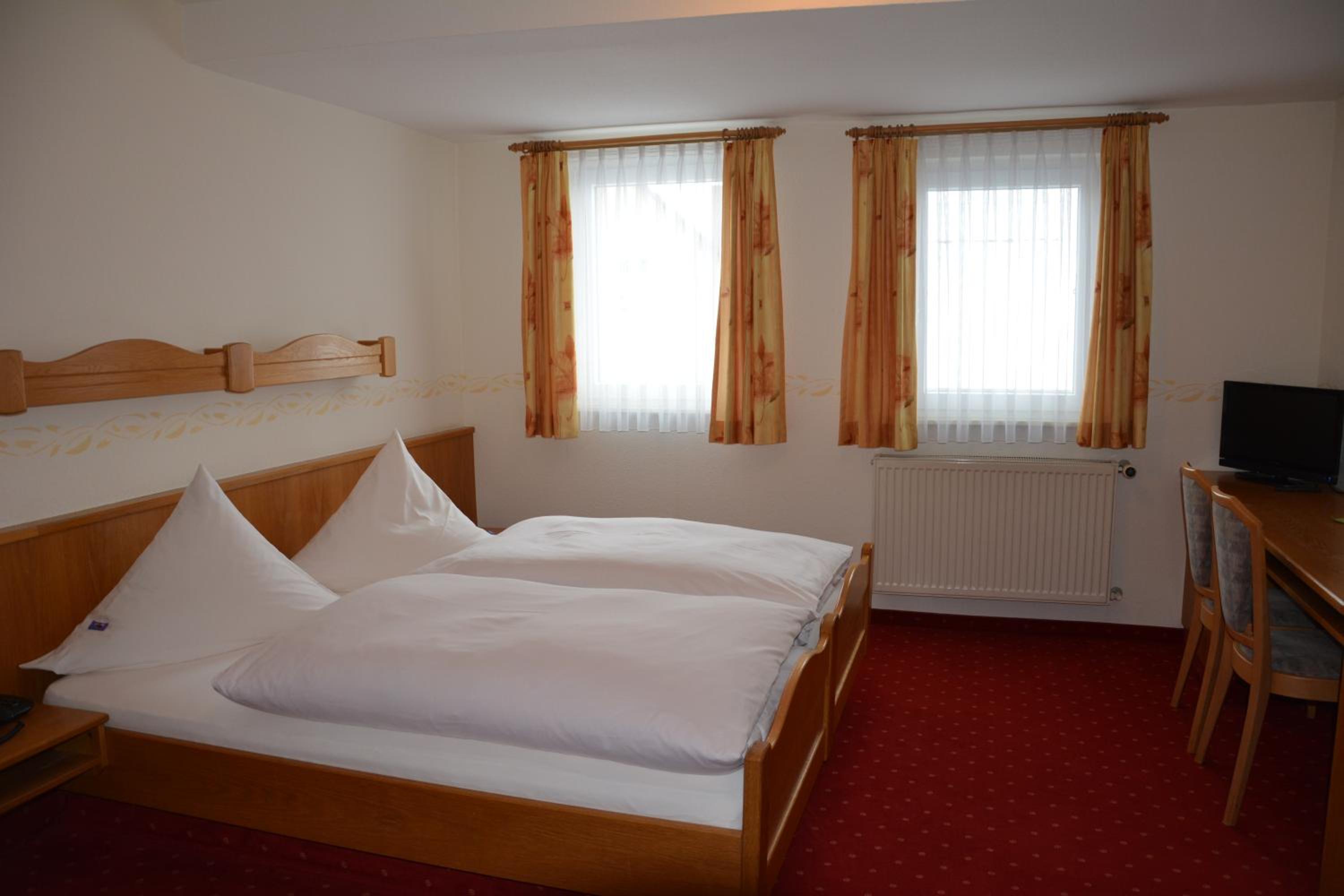 Economy Double Room