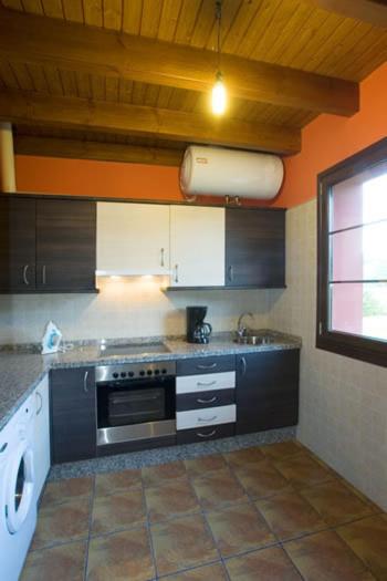 Two-Bedroom Apartment - Photo 28