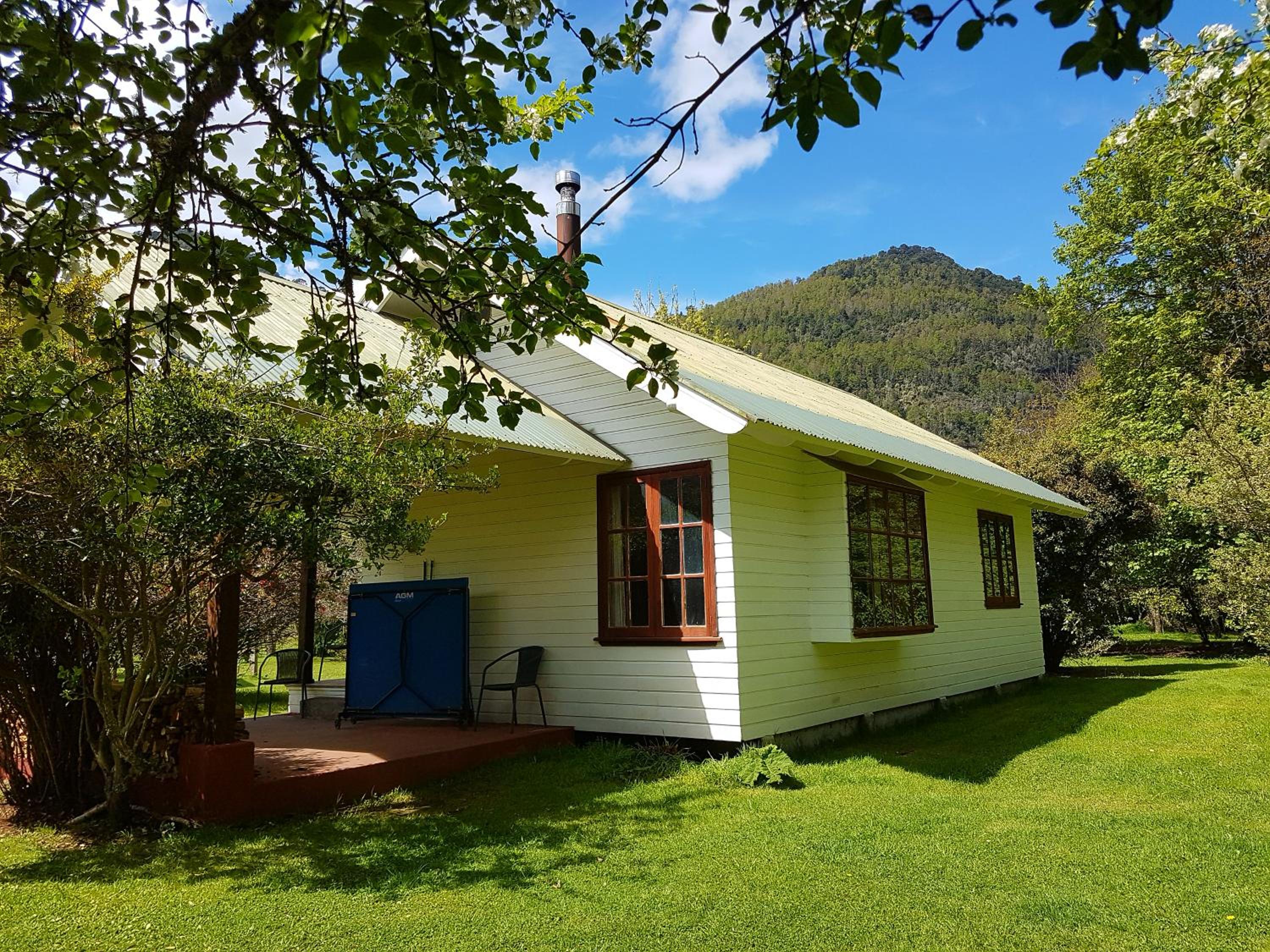 Cottage with Garden View photo 3